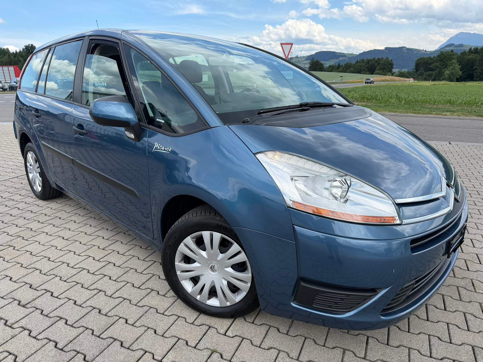 CITROEN Grand C4 Picasso 1.6 HDI 16V Dynamique. 7 Sitzplätze