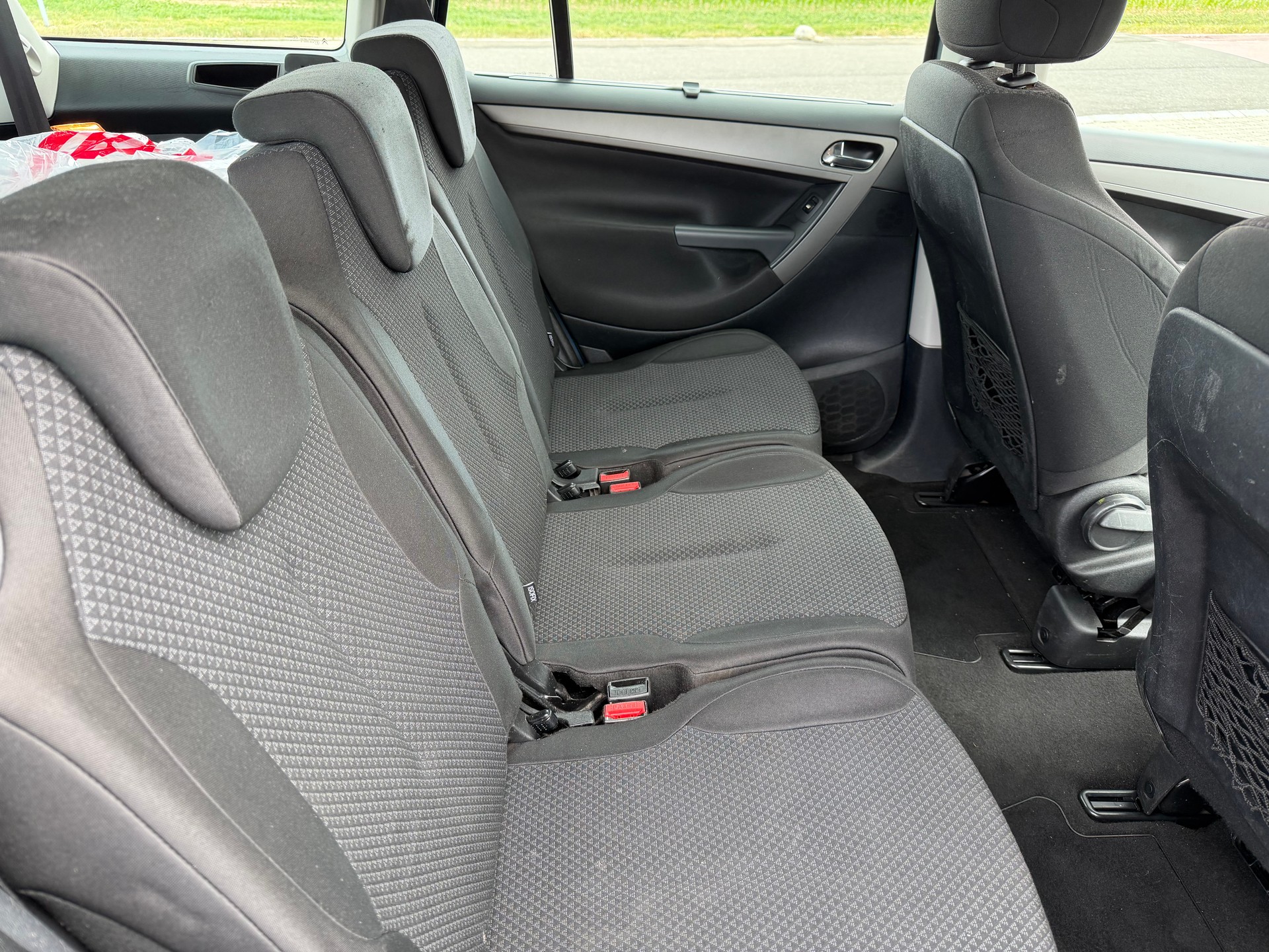 CITROEN Grand C4 Picasso 1.6 HDI 16V Dynamique. 7 Sitzplätze-image-7