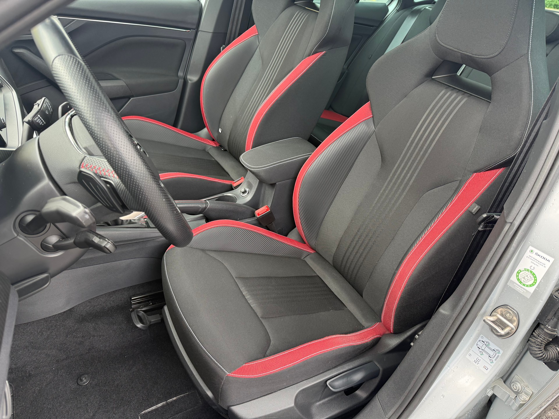 SKODA Kamiq 1.5 TSI ACT Monte Carlo DSG-image-7