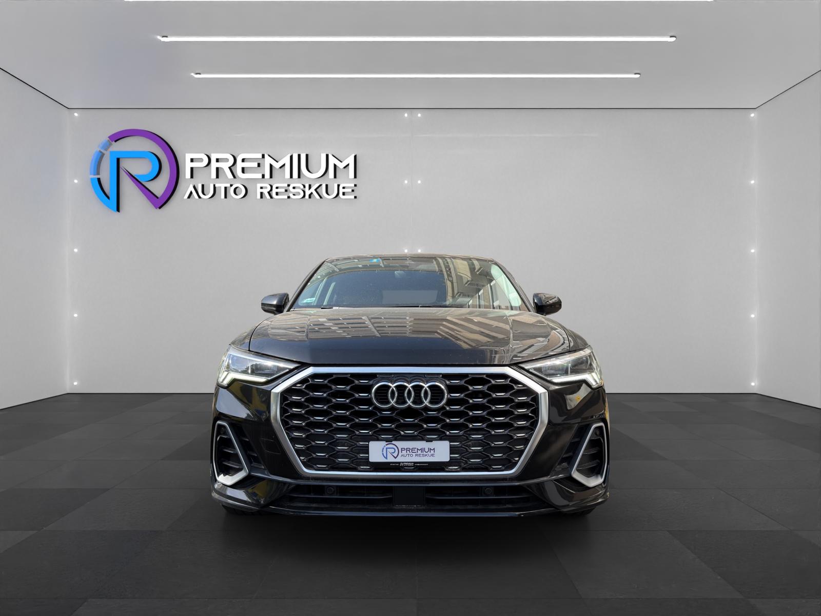 AUDI Q3 35 TFSI Sportback-showroom-element-1