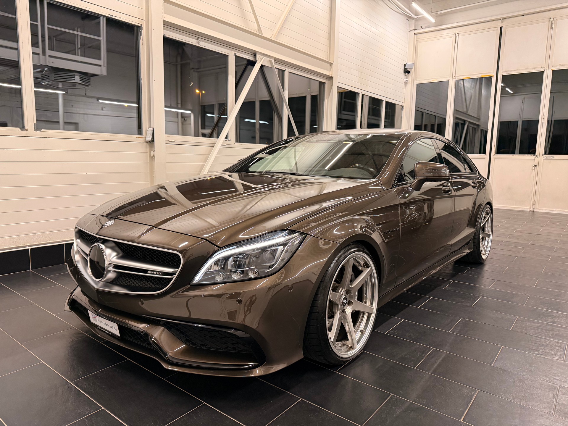 MERCEDES-BENZ CLS 63 AMG Speedshift MCT