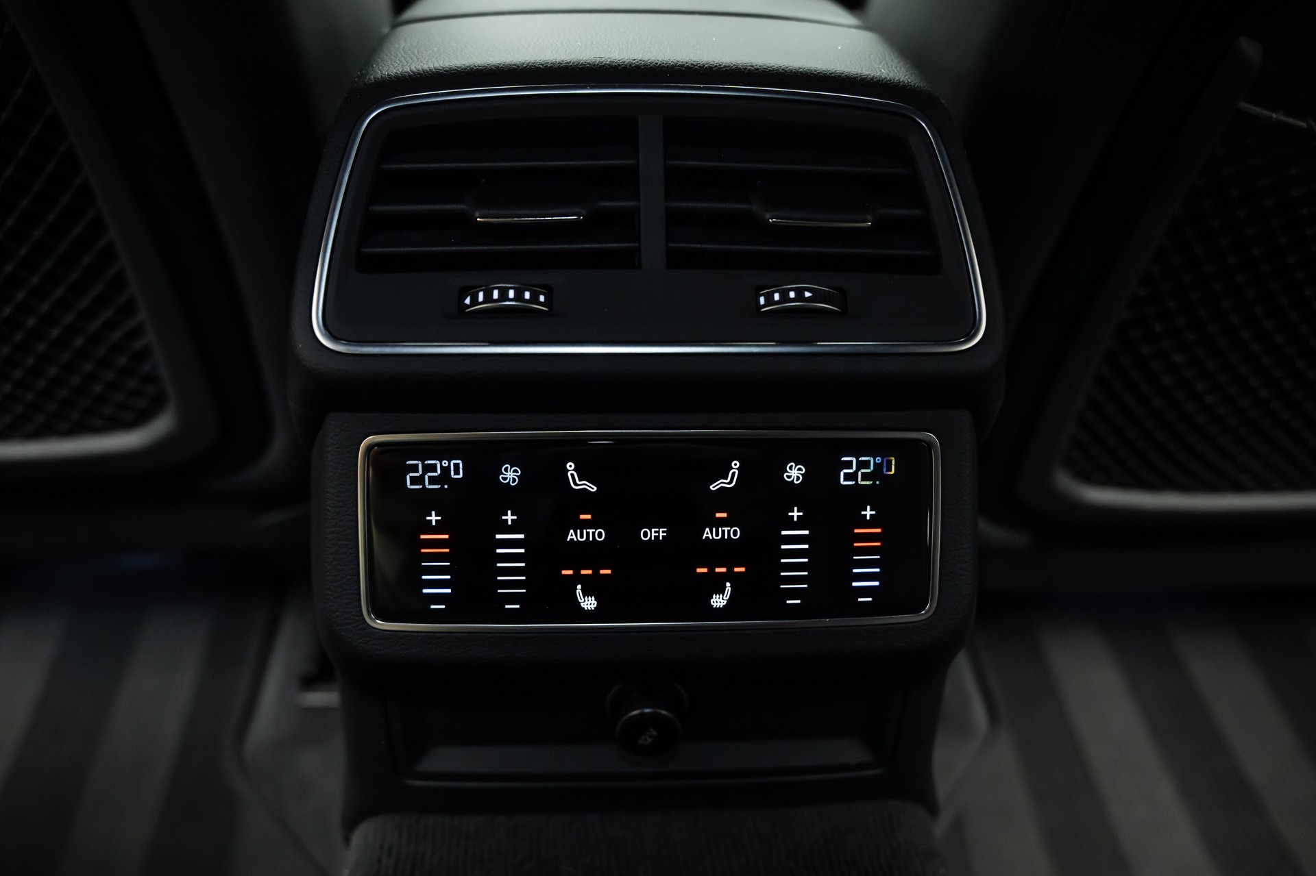 AUDI * RS6 AVANT * RS DYNAMIKPAKET * INDIVIDUALLACKIERUNG * 22 ZOLL * LEASING AB 754.- *-image-16