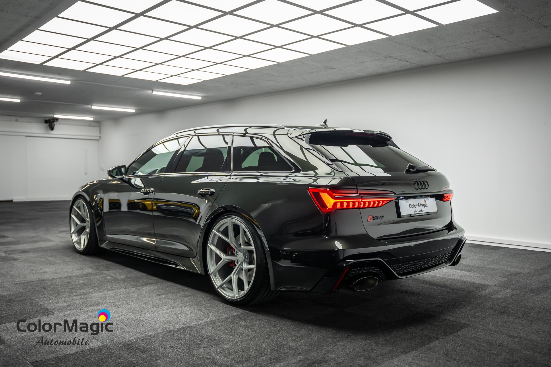 AUDI * RS6 AVANT * RS DYNAMIKPAKET * INDIVIDUALLACKIERUNG * 22 ZOLL * LEASING AB 754.- *-showroom-element-3
