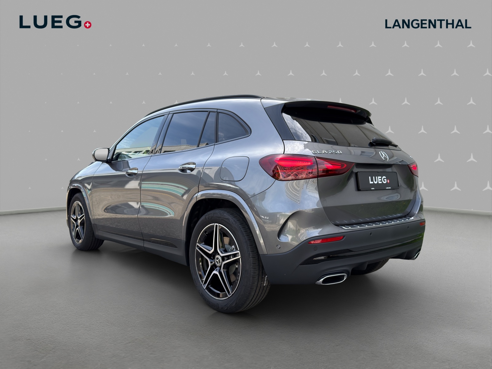MERCEDES-BENZ GLA 250 4Matic 8G-DCT Swiss Star-image-2