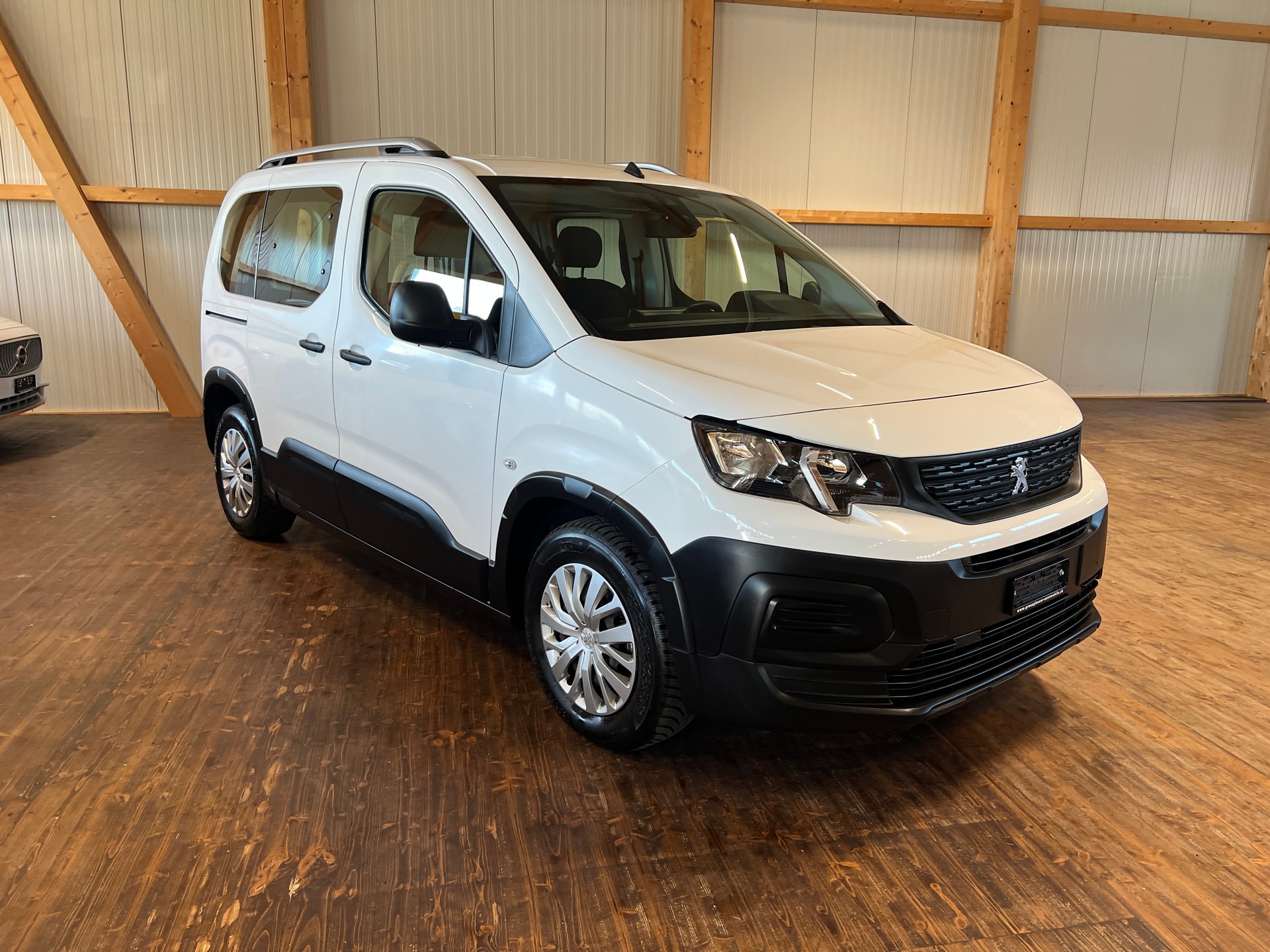 PEUGEOT Rifter 1.2 PureTech Allure-showroom-element-2