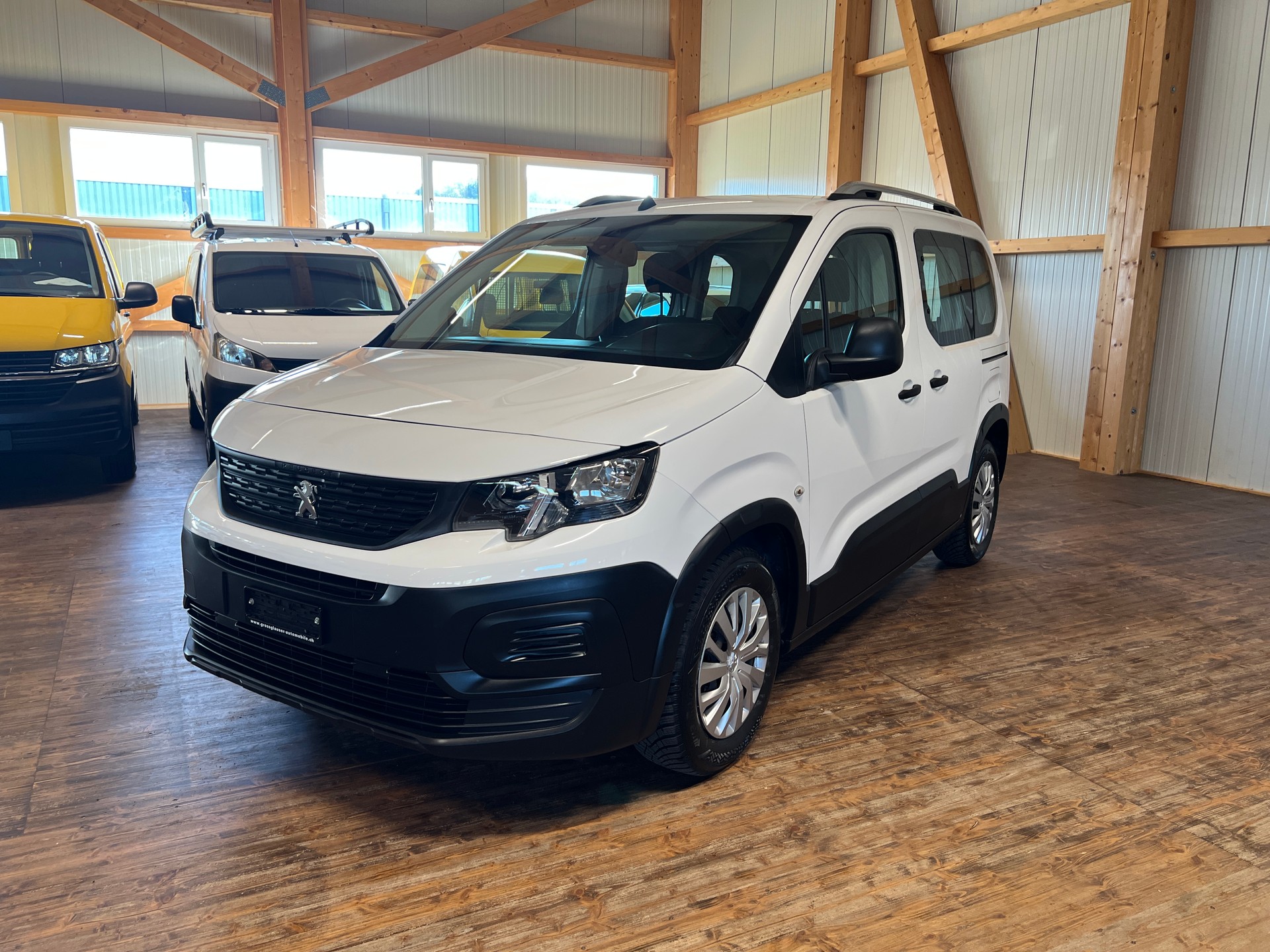 PEUGEOT Rifter 1.2 PureTech Allure