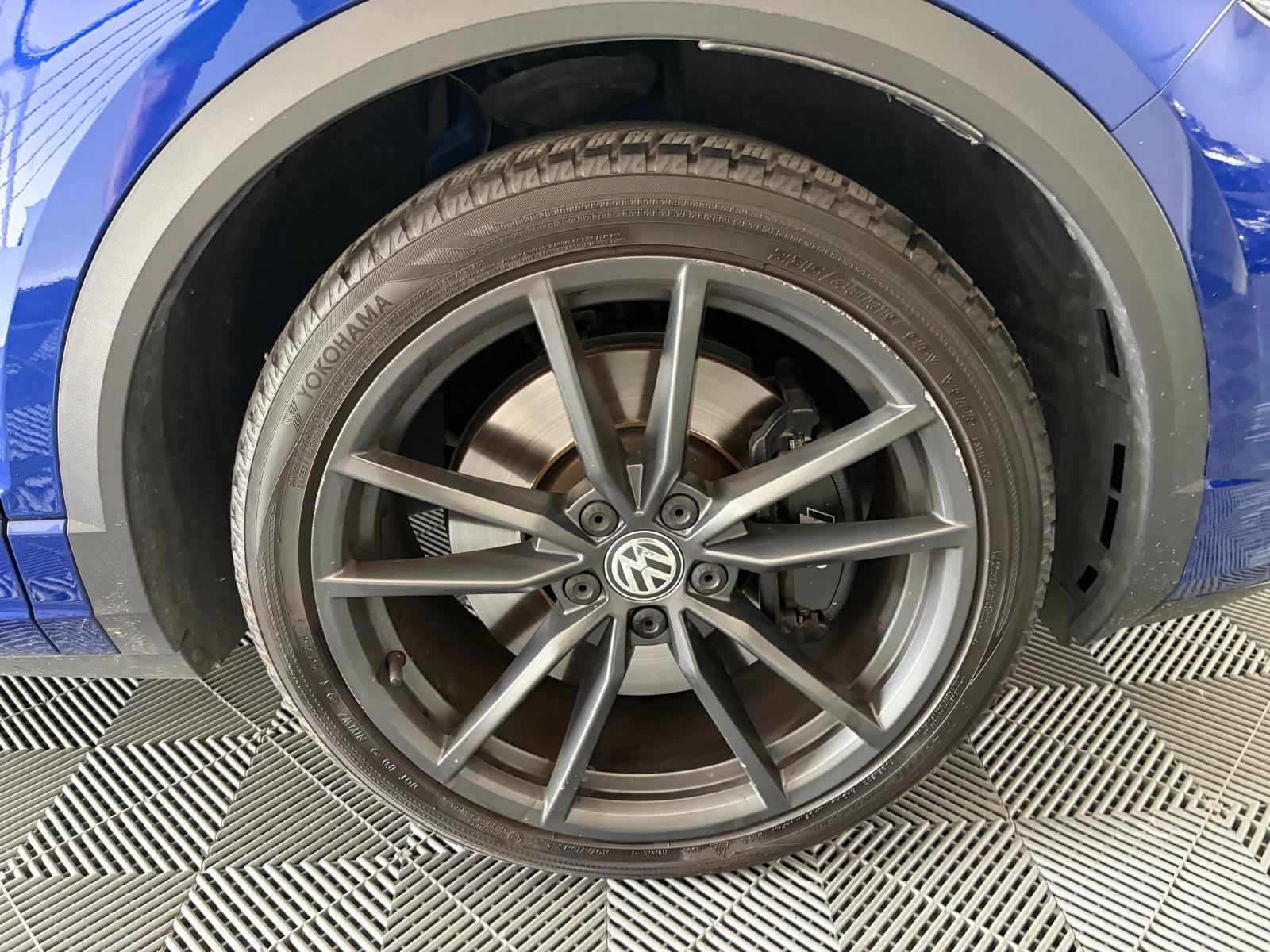 VW T-Roc 2.0 TSI R DSG 4Motion Toit Ouvrant-image-28