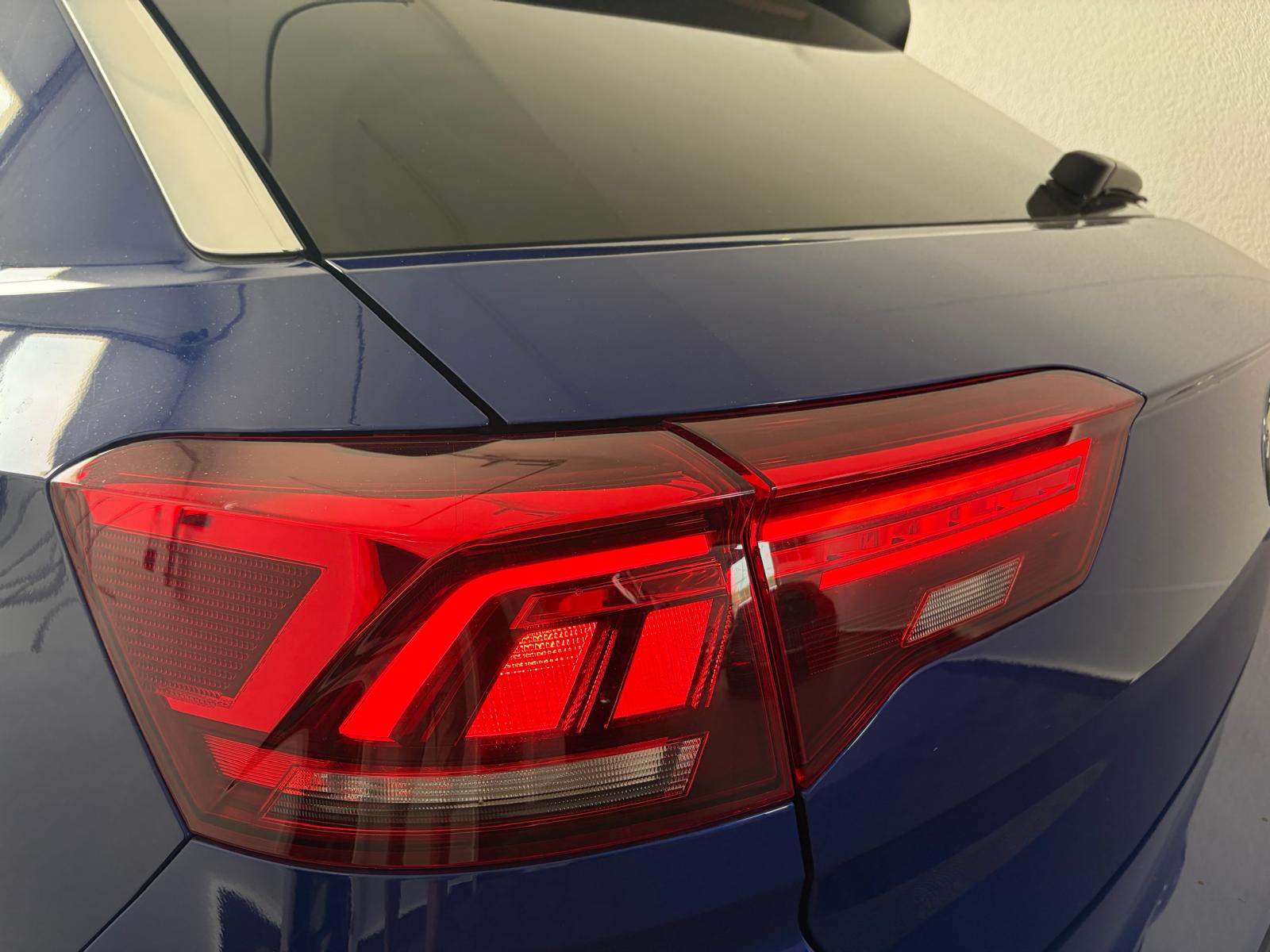 VW T-Roc 2.0 TSI R DSG 4Motion Toit Ouvrant-image-6