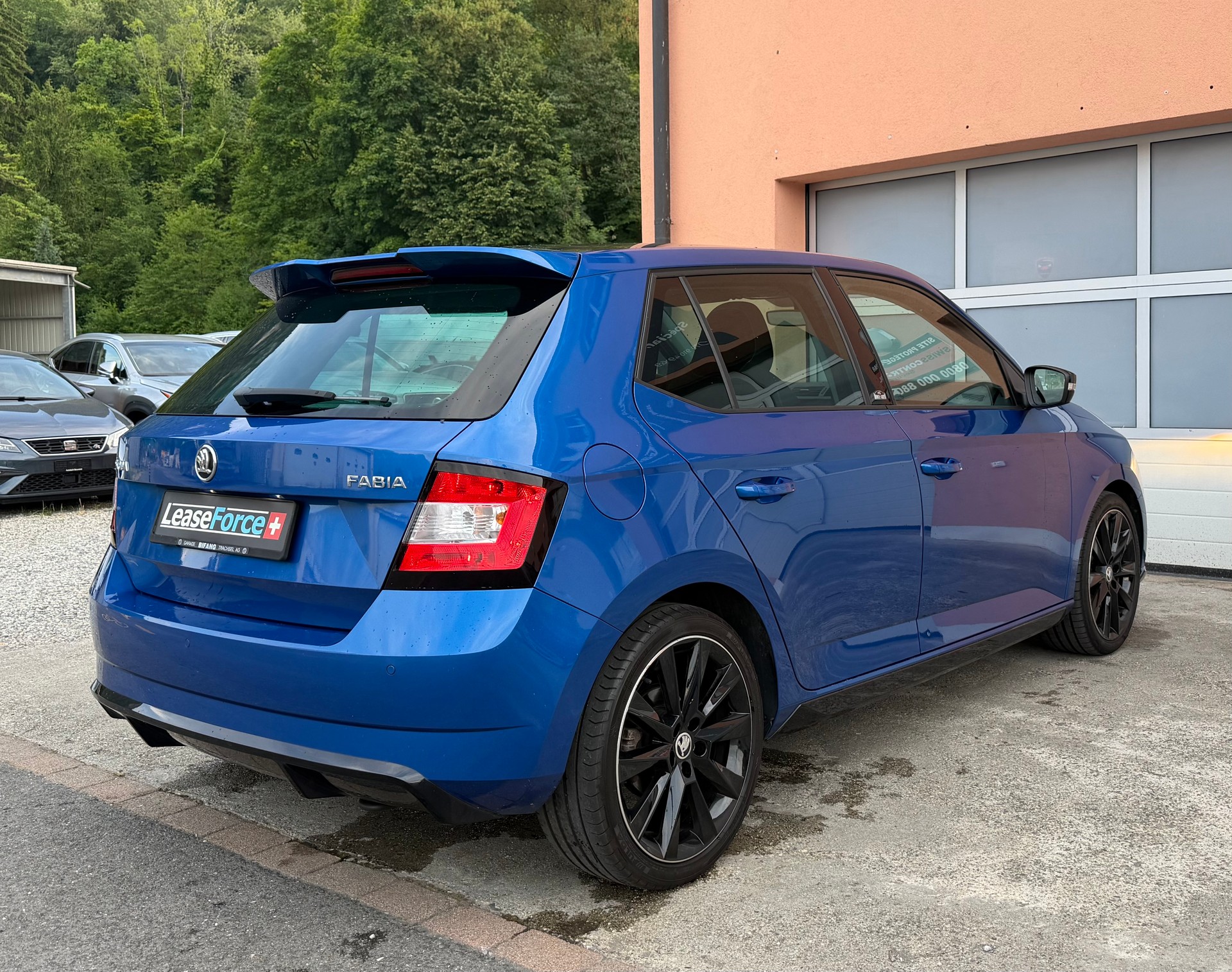 SKODA Fabia 1.0 TSI Monte Carlo DSG-showroom-element-3