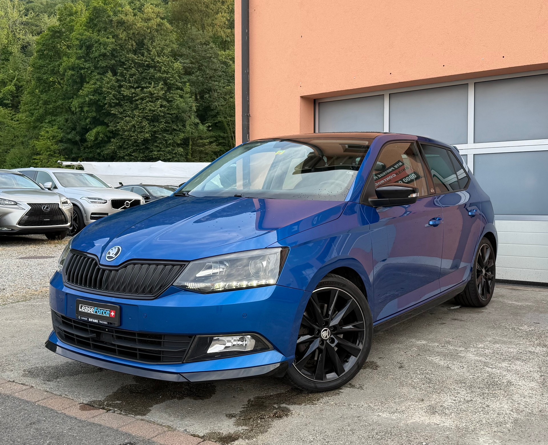 SKODA Fabia 1.0 TSI Monte Carlo DSG-showroom-element-1