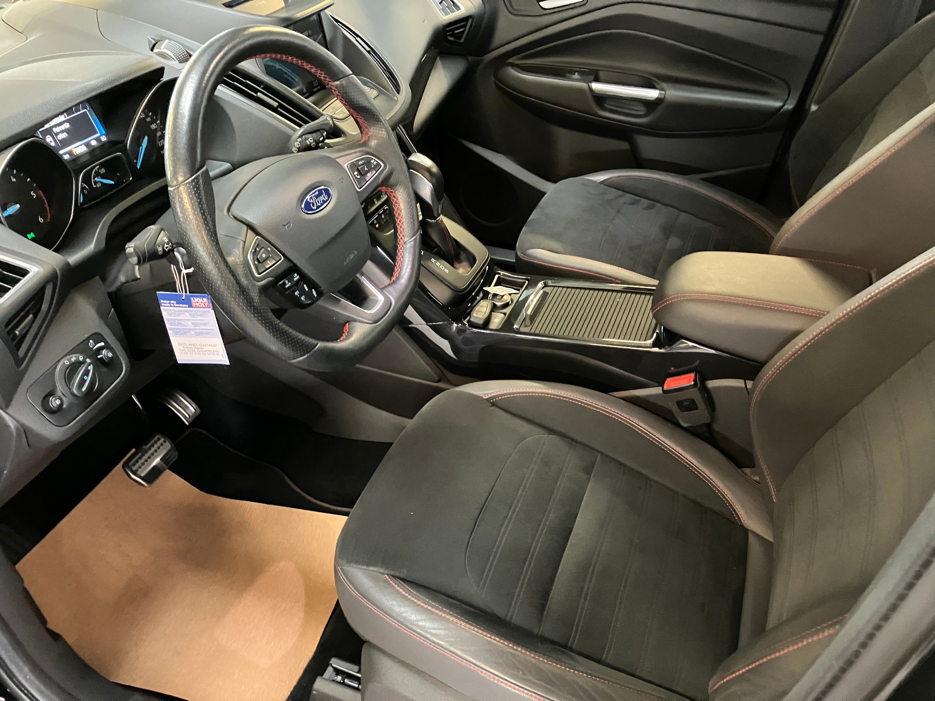 FORD Kuga 2.0 TDCi ST Line High 4WD PowerShift-image-15
