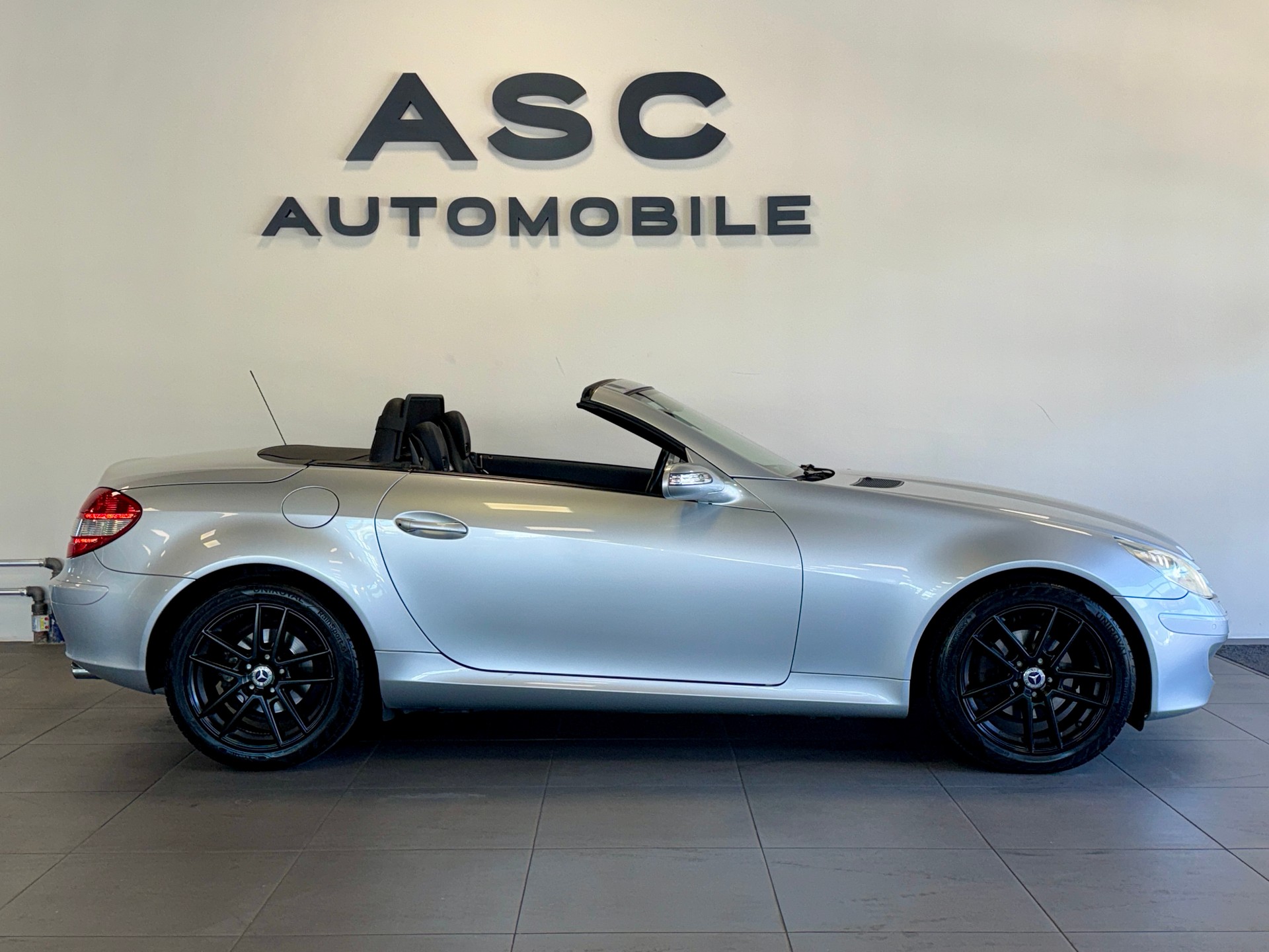 MERCEDES-BENZ SLK 200 Kompressor-showroom-element-1
