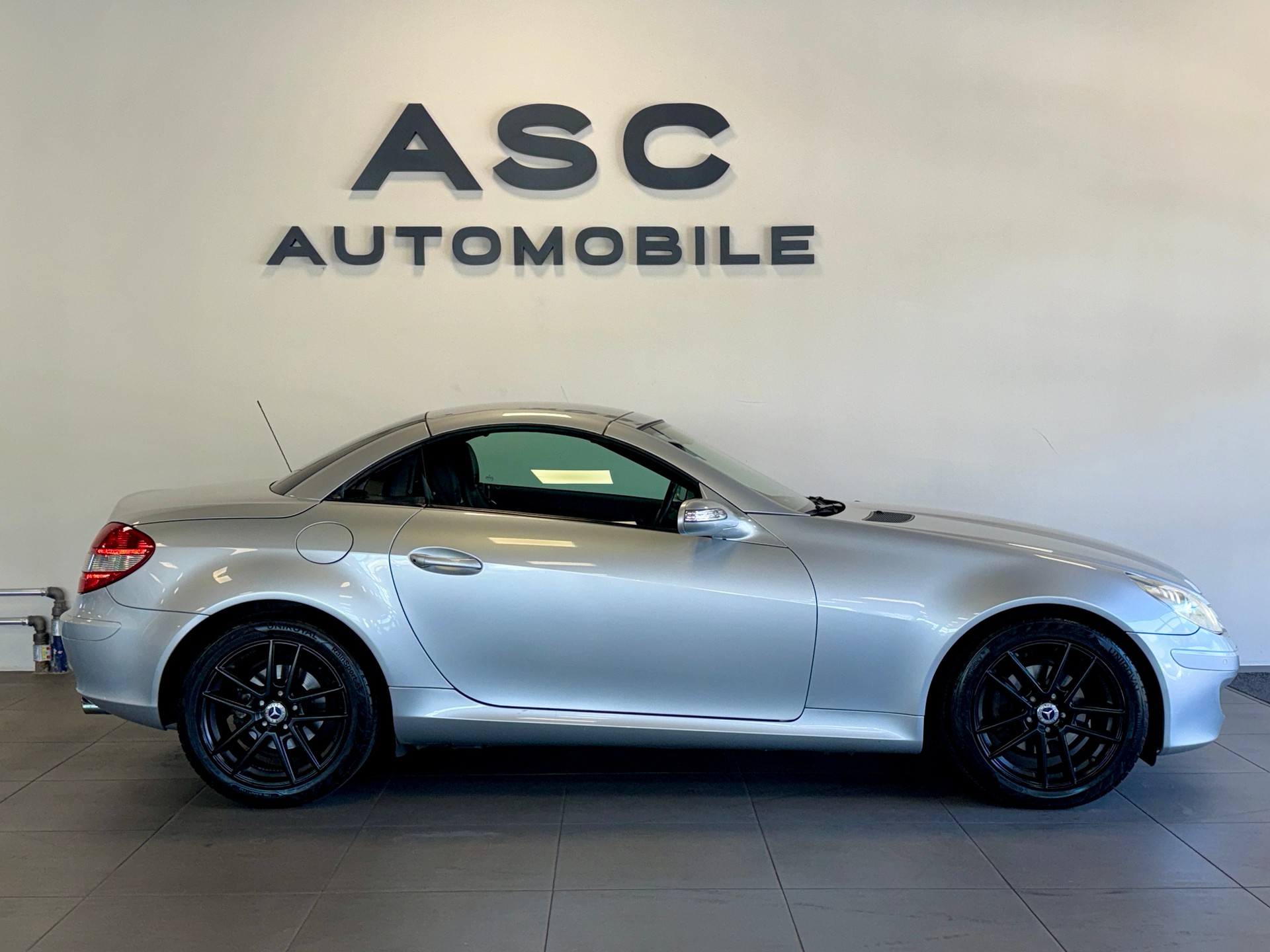 MERCEDES-BENZ SLK 200 Kompressor-showroom-element-2