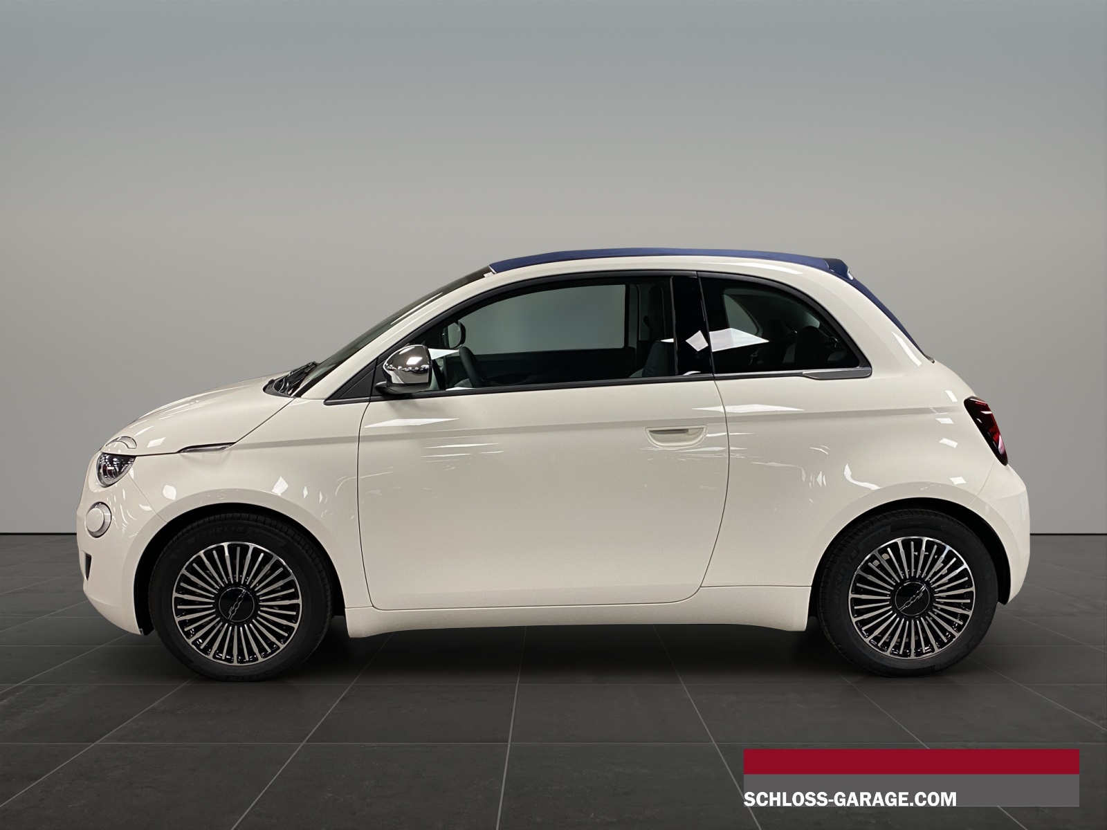 FIAT 500 Cabrio 1.0 Hybrid Icon Dol-showroom-element-2
