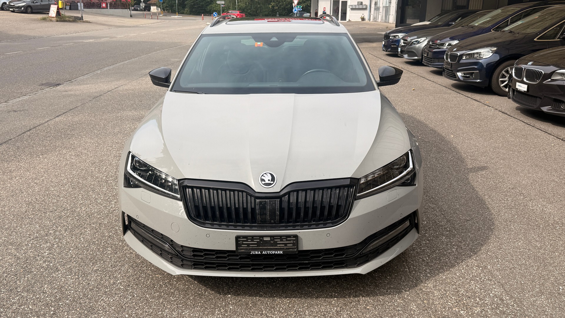 SKODA Superb Combi 2.0 TDi SportLine 4x4 DSG-showroom-element-1