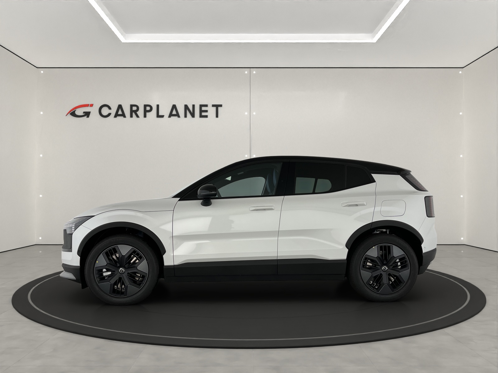 VOLVO EX30 CC P8 Ultra AWD-showroom-element-2