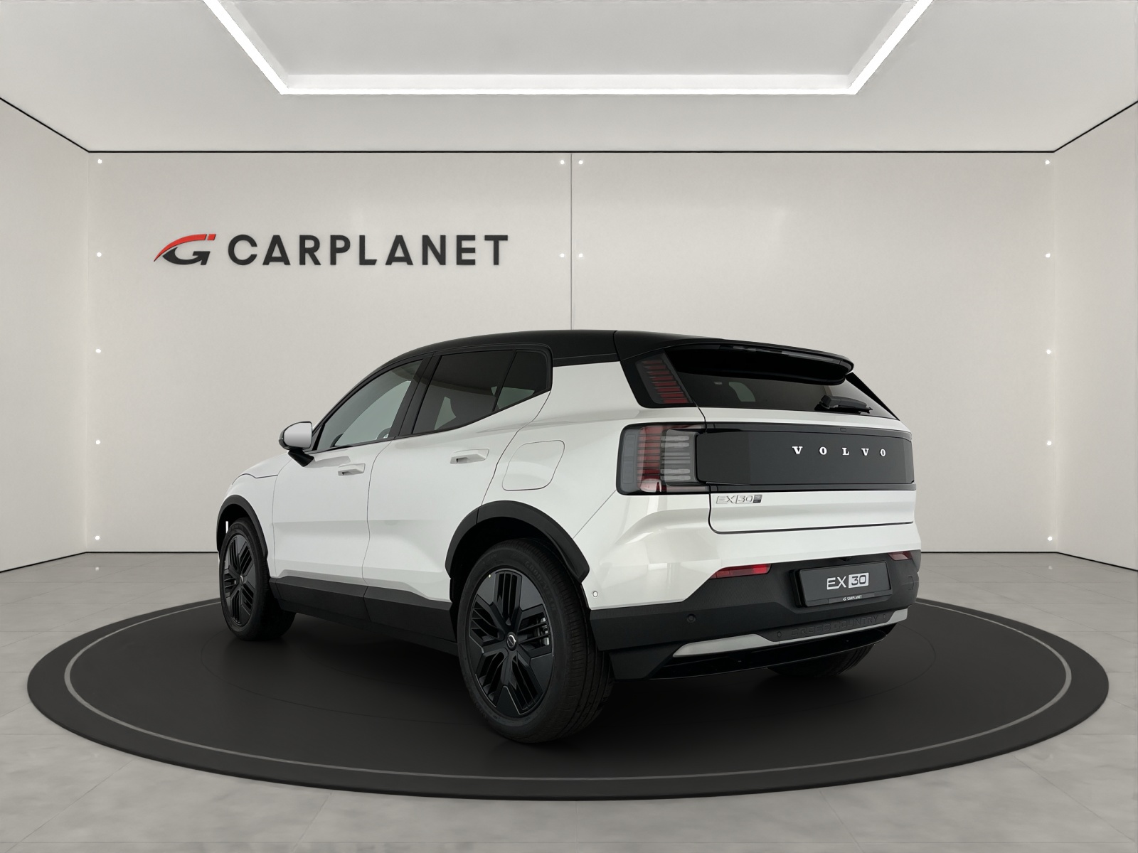 VOLVO EX30 CC P8 Ultra AWD-showroom-element-3
