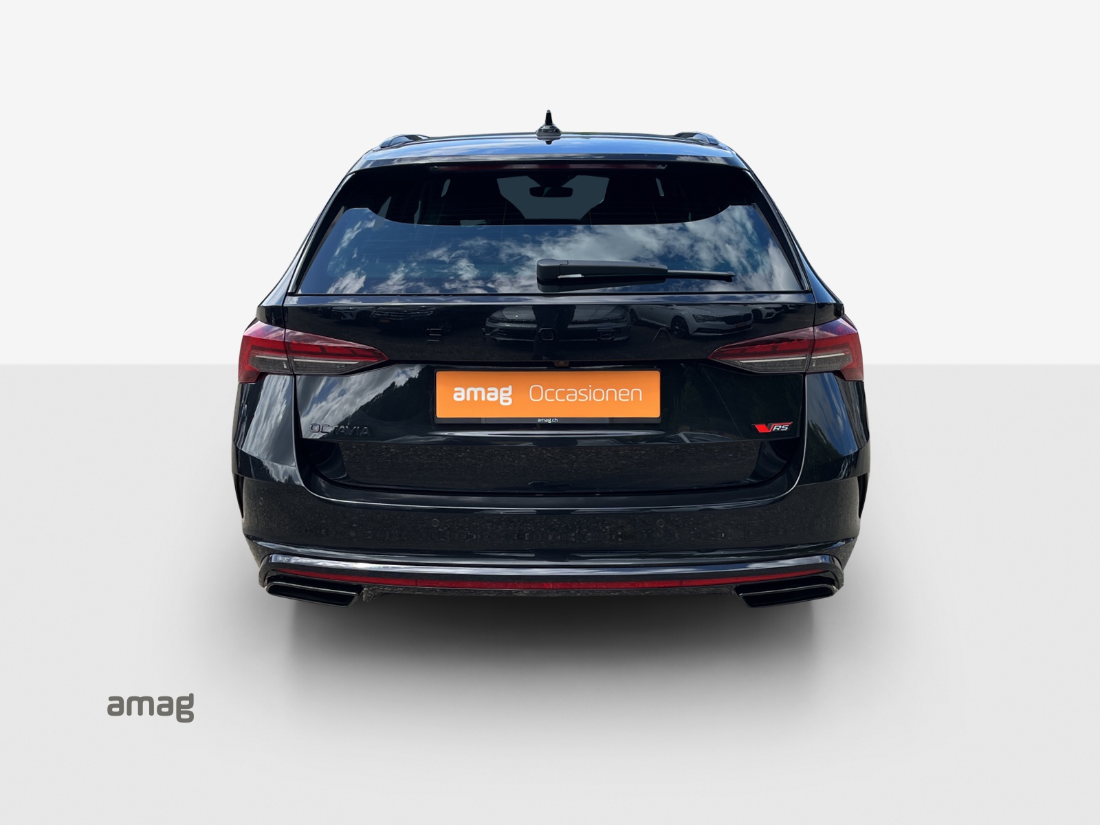 SKODA Octavia Combi 2.0 TSI DSG RS-showroom-element-3