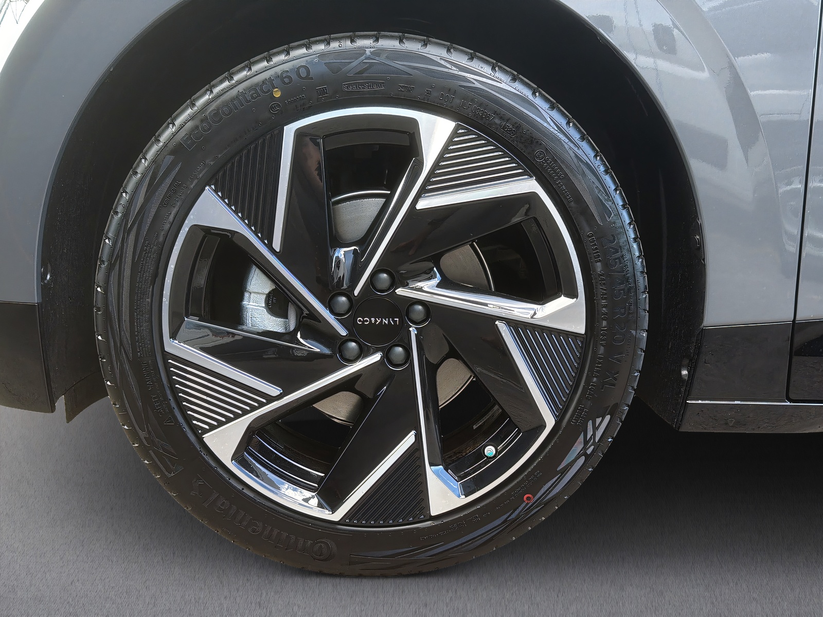 LYNK & CO 02 More-image-22
