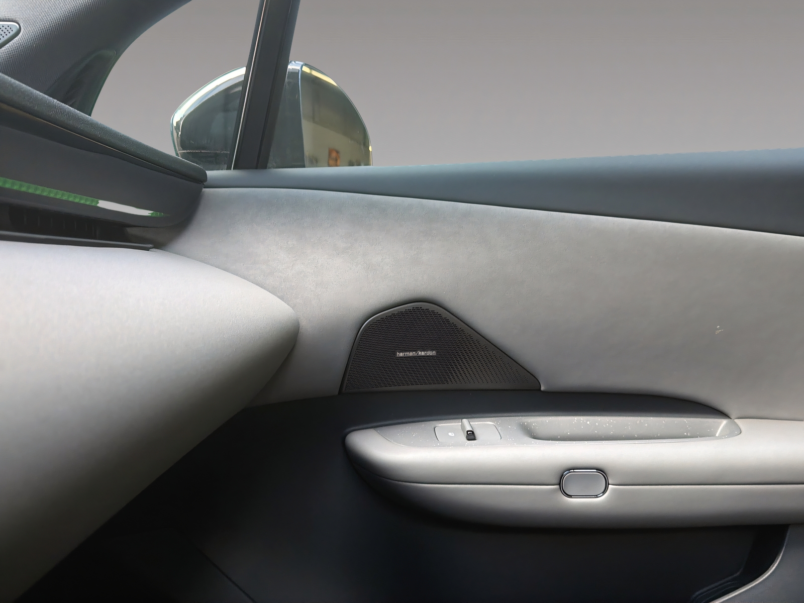 LYNK & CO 02 More-image-17