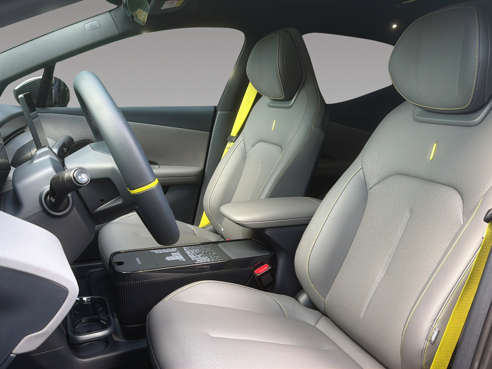 LYNK & CO 02 More-image-5
