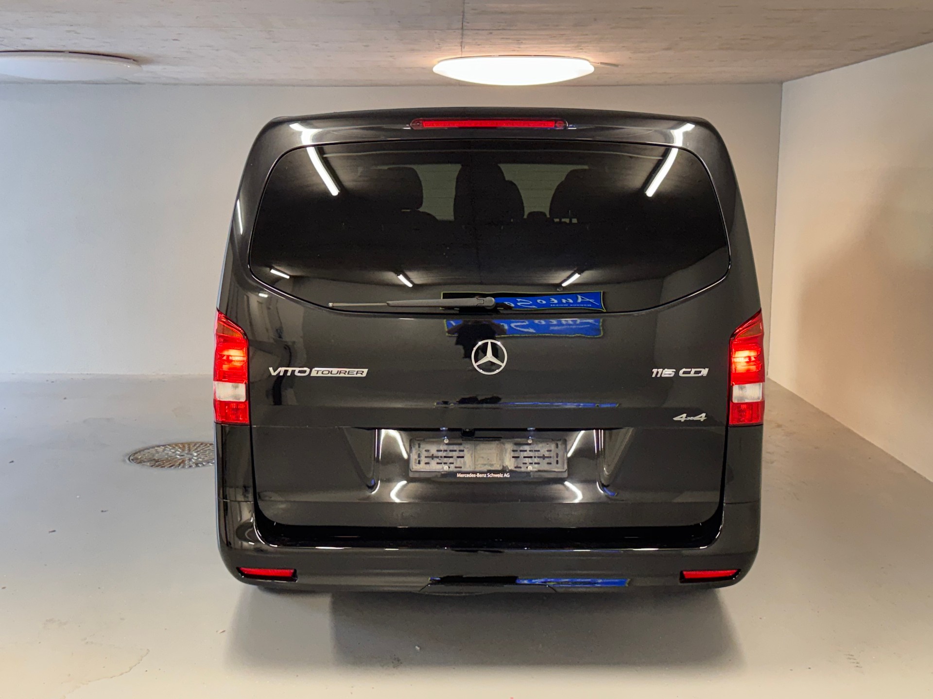 MERCEDES-BENZ Vito 116 CDI Lang Select Tourer 4Matic 9G-Tronic-image-4