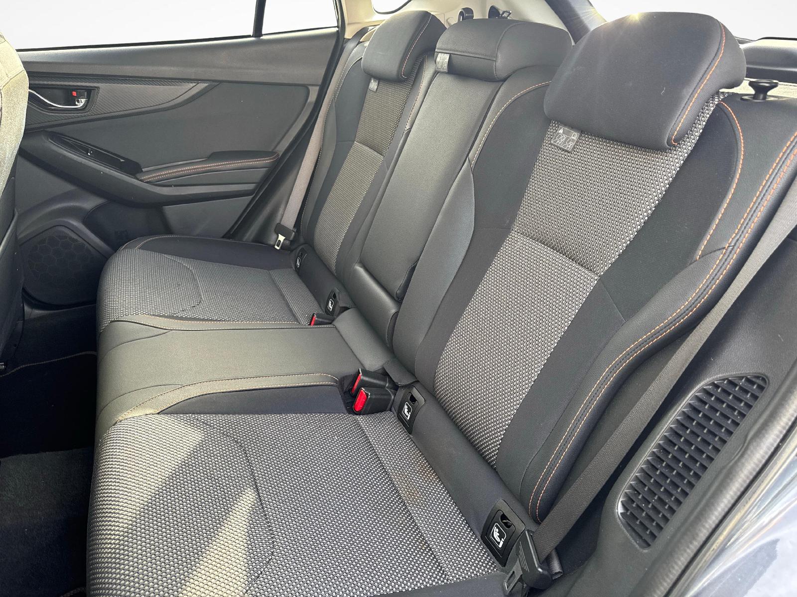 SUBARU XV 2.0i e-Boxer Swiss Plus inkl. Anhängerkupplung abnehmbar und Winterräder-image-10