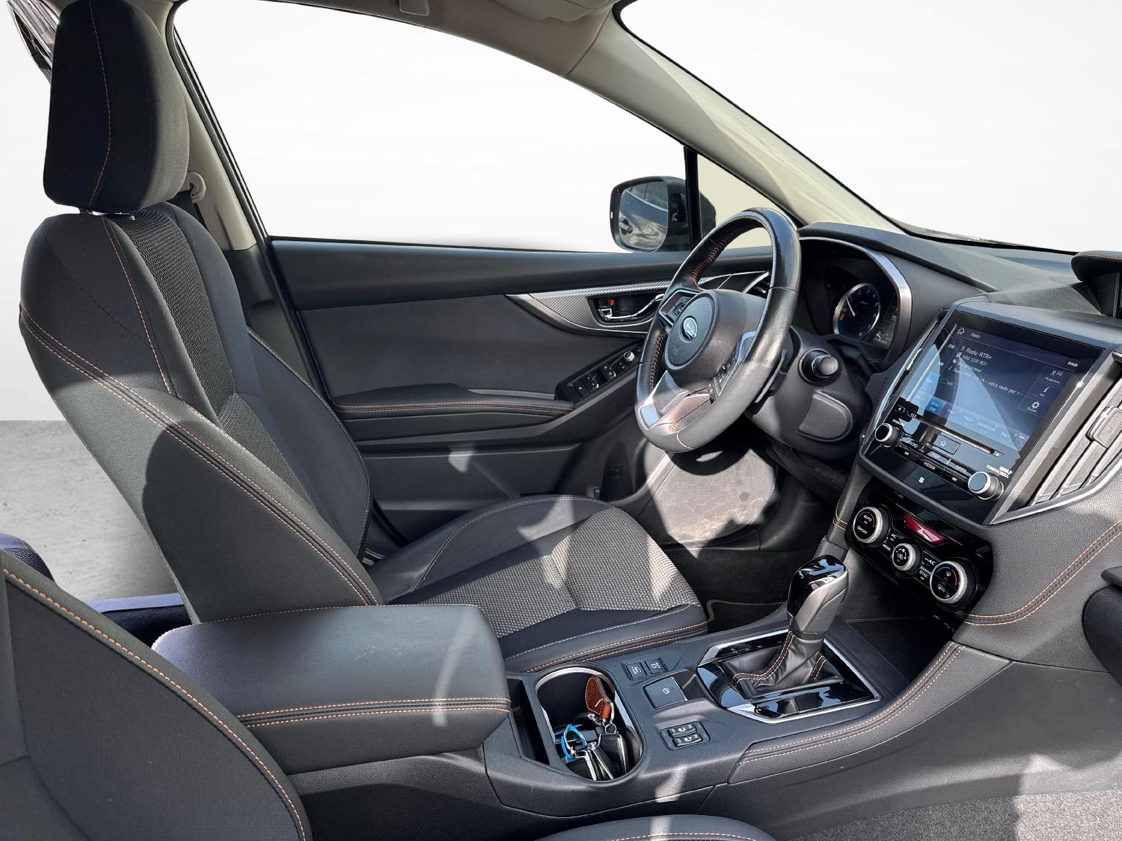 SUBARU XV 2.0i e-Boxer Swiss Plus inkl. Anhängerkupplung abnehmbar und Winterräder-image-9