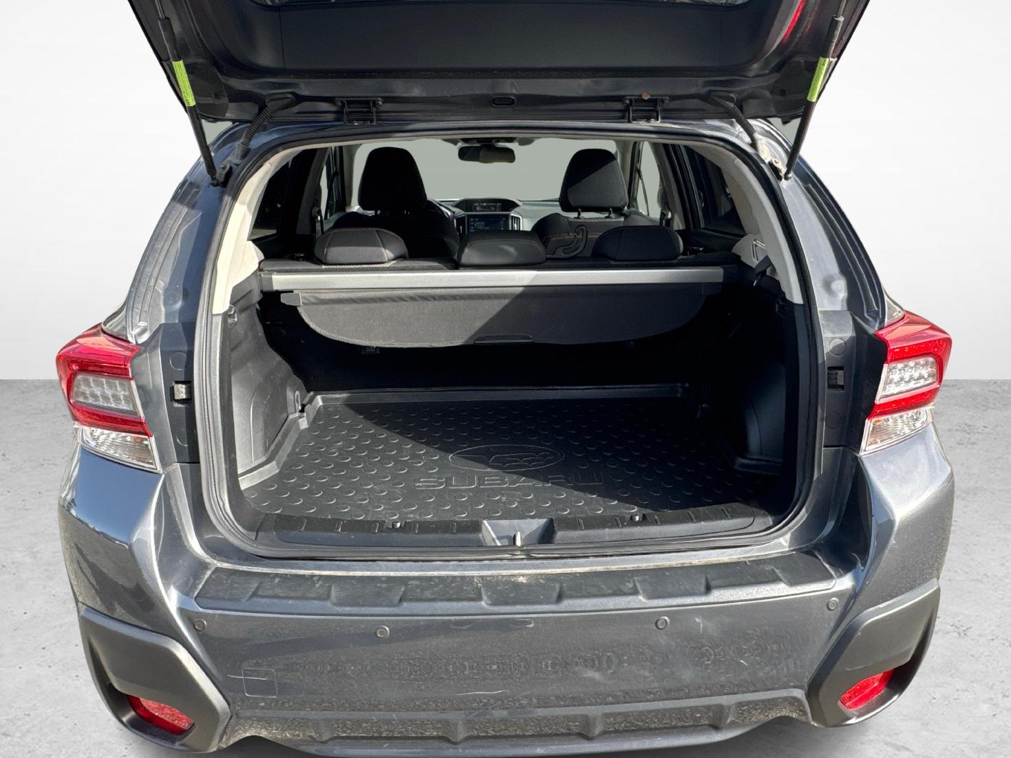 SUBARU XV 2.0i e-Boxer Swiss Plus inkl. Anhängerkupplung abnehmbar und Winterräder-image-11