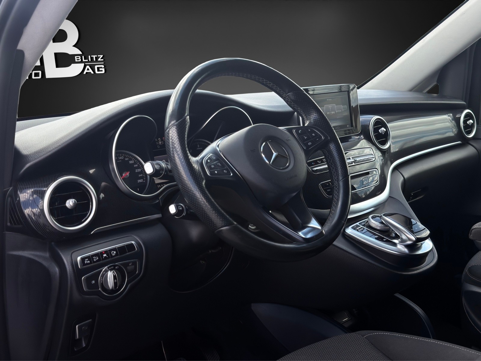 MERCEDES-BENZ V 250 d Extralang 4Matic 7G-Tronic mit 190 PS * 8-Plätzer *-image-7