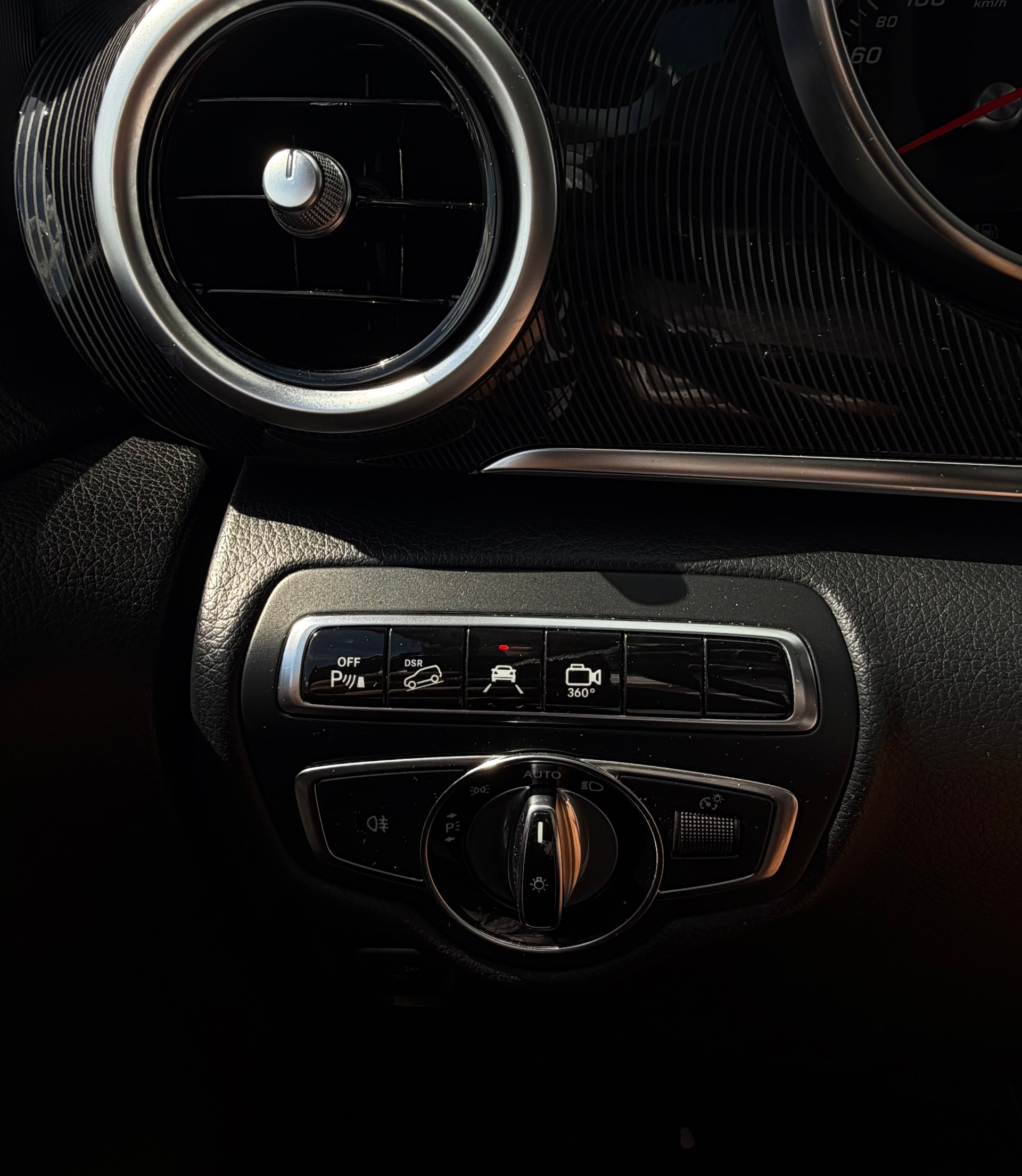 MERCEDES-BENZ V 250 d Extralang 4Matic 7G-Tronic mit 190 PS * 8-Plätzer *-image-12
