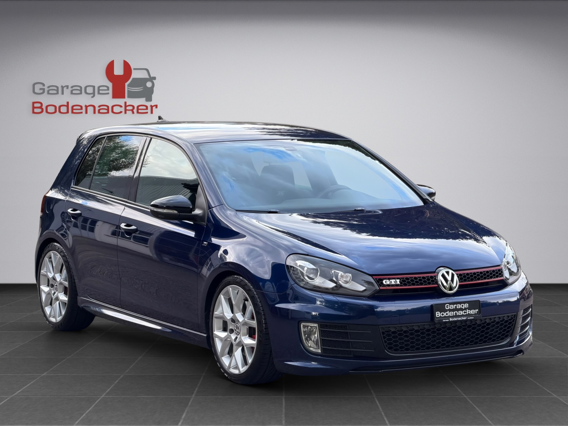VW Golf 2.0 TSI GTI Edition 35 DSG-image-6