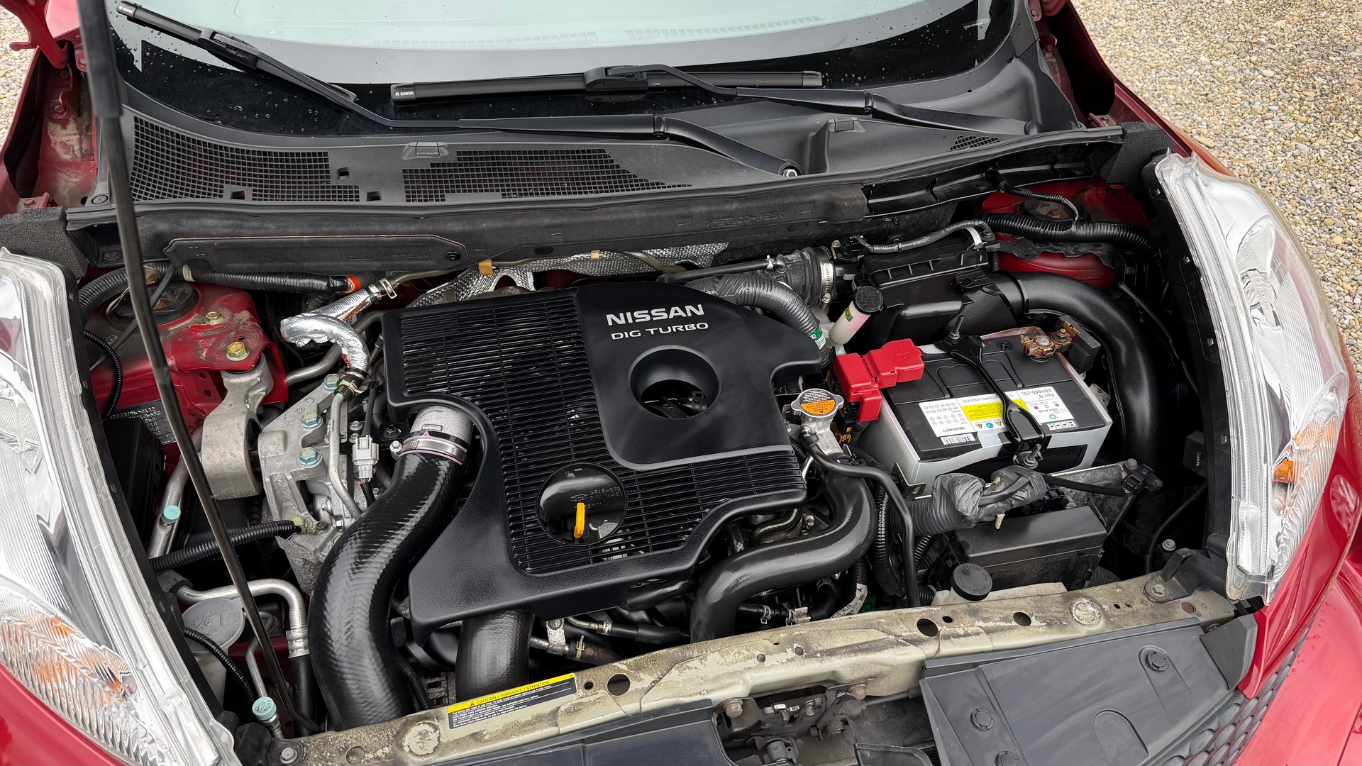 NISSAN Juke 1.6 DIG-T tekna 4x4 Xtronic M-CVT-image-24