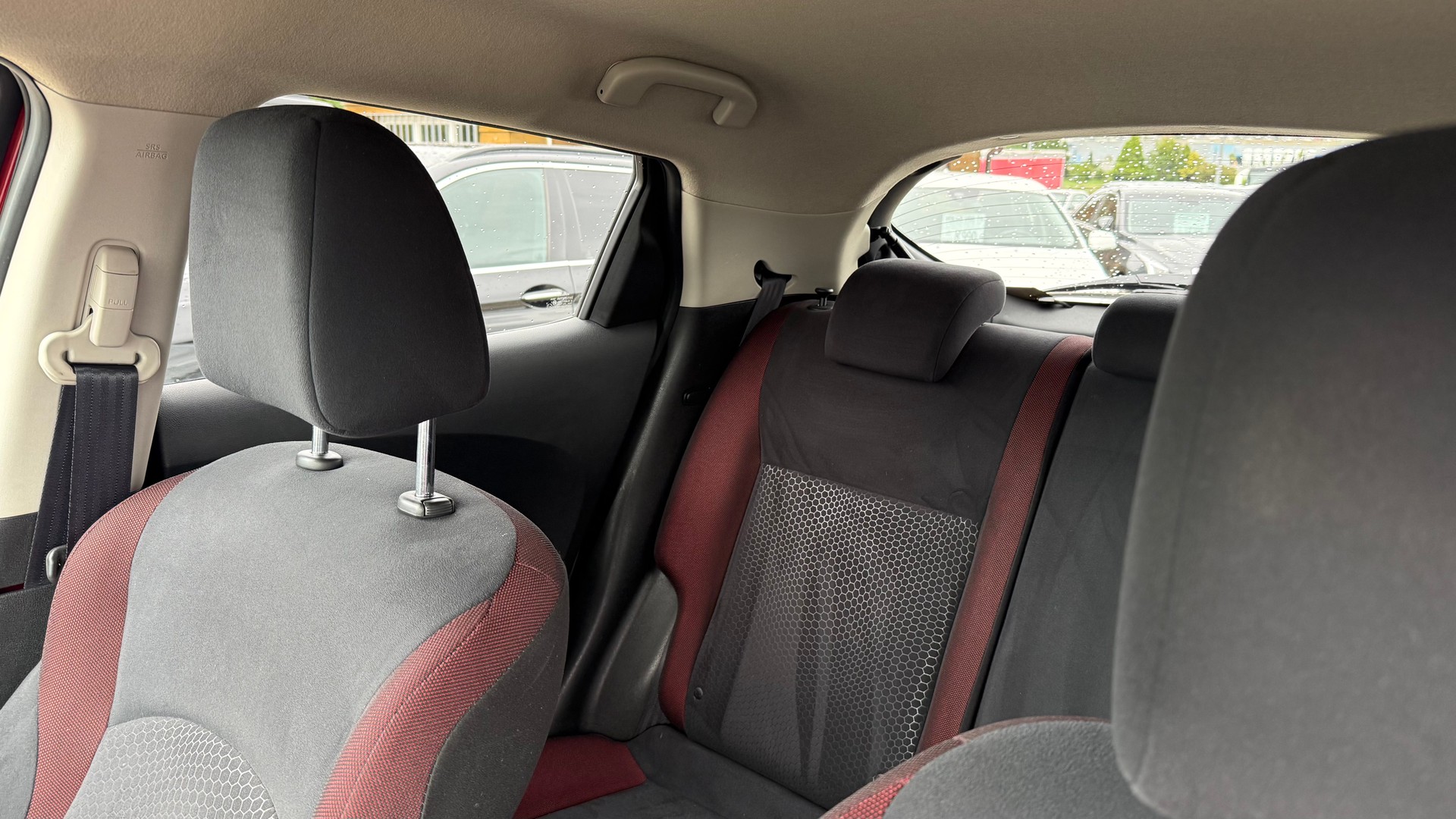 NISSAN Juke 1.6 DIG-T tekna 4x4 Xtronic M-CVT-image-7