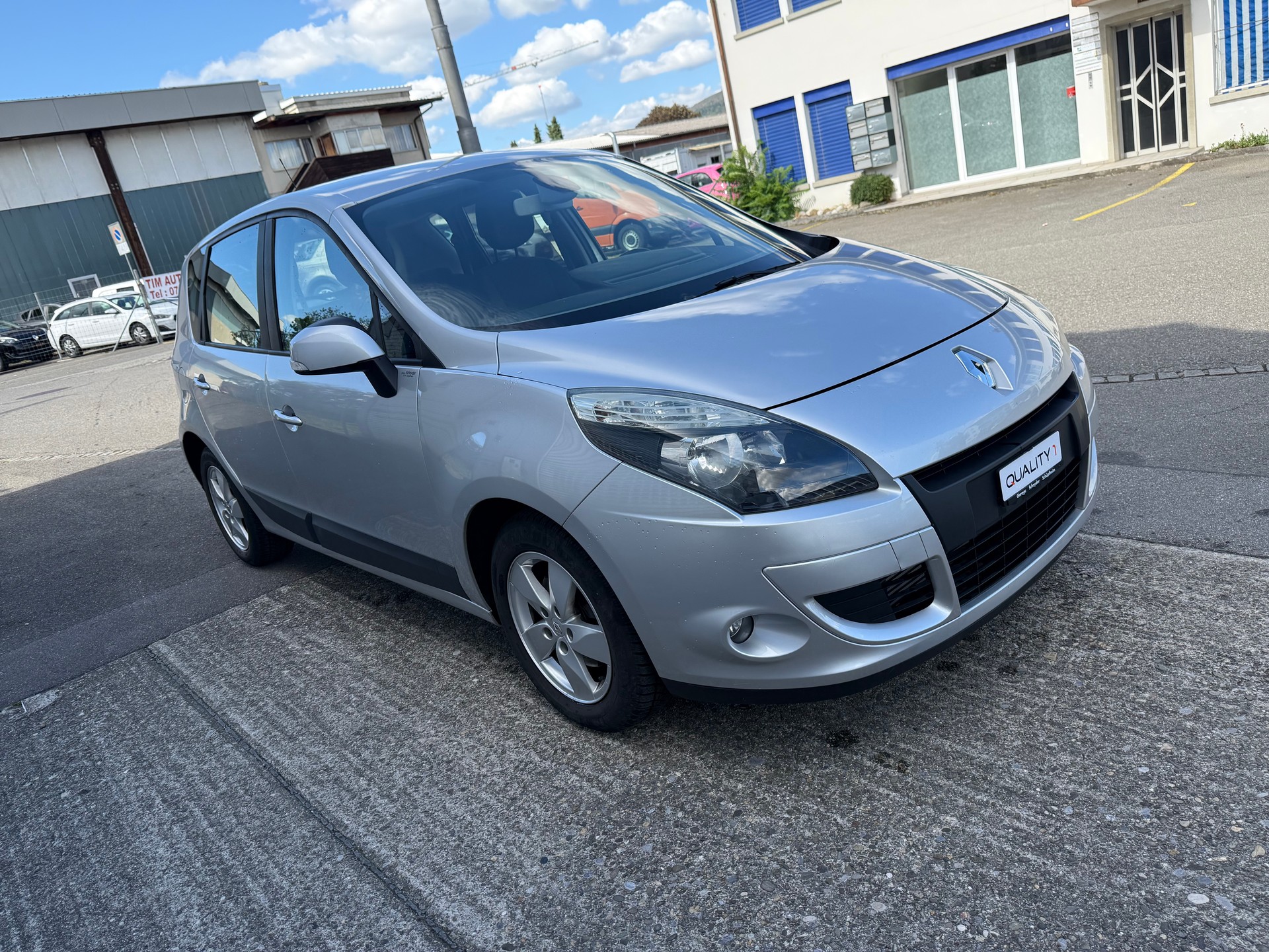 RENAULT Scénic 1.4 16V Turbo Privilège