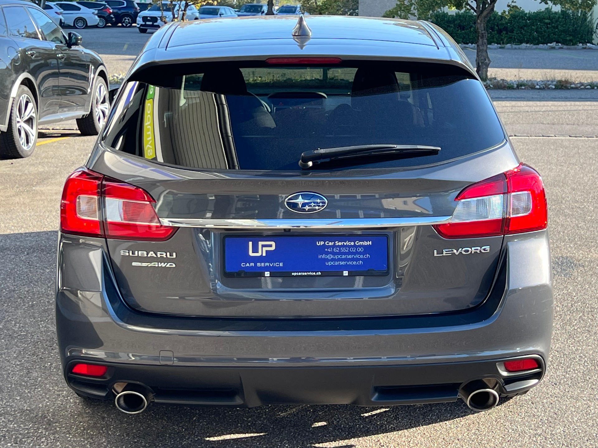 SUBARU Levorg 2.0i Swiss Plus * 4x4 *-image-5