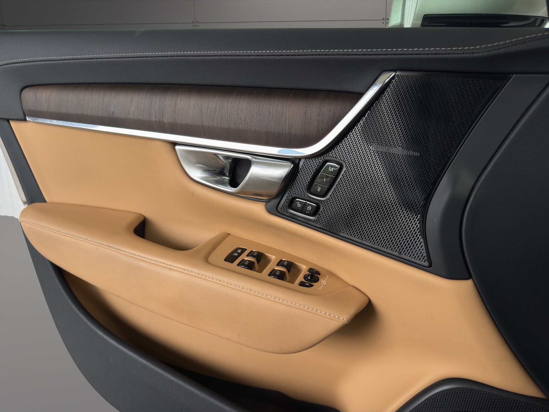 VOLVO S90 B6 Benzin Mild Hybrid AWD Ultimate Bright Geartronic-image-14