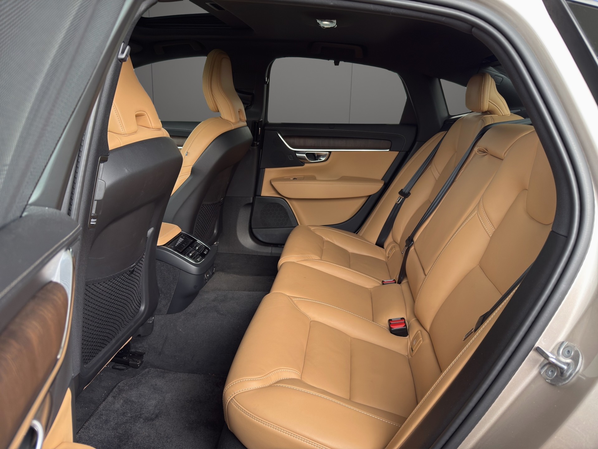 VOLVO S90 B6 Benzin Mild Hybrid AWD Ultimate Bright Geartronic-image-6