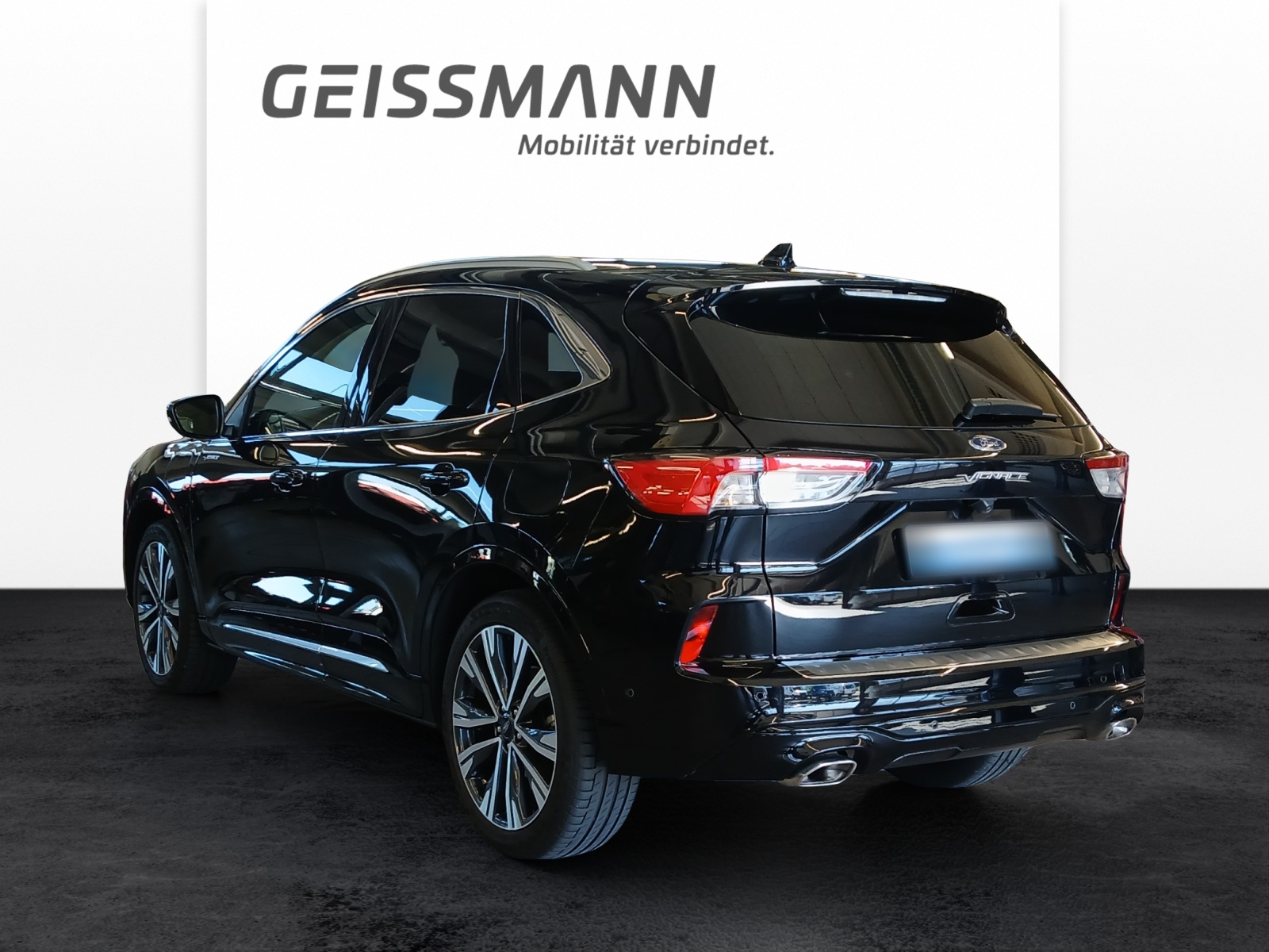 FORD Kuga 2.5 Plug-in Hybrid Vignale-showroom-element-2
