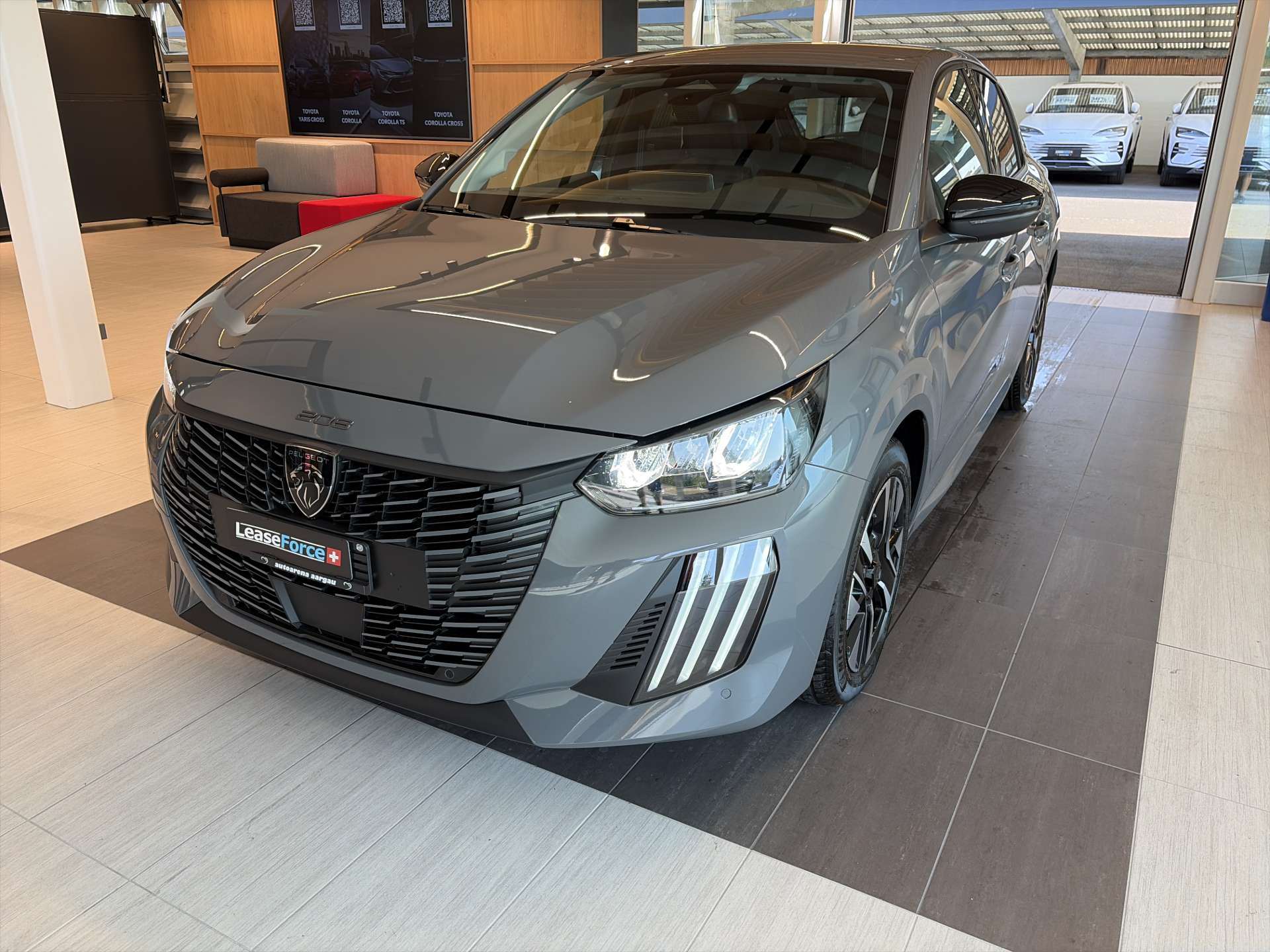 PEUGEOT 208 1.2 MHEV 110 Allure Automat
