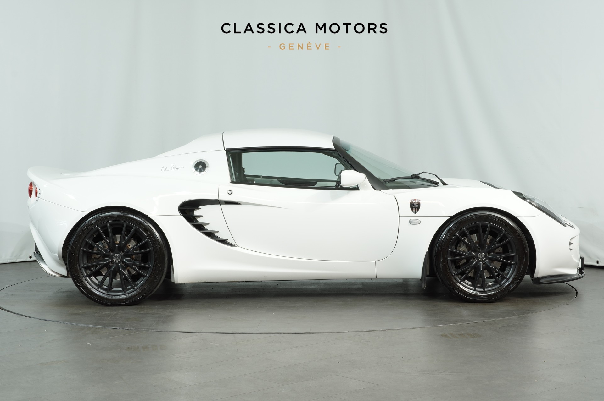 LOTUS Elise R-showroom-element-2