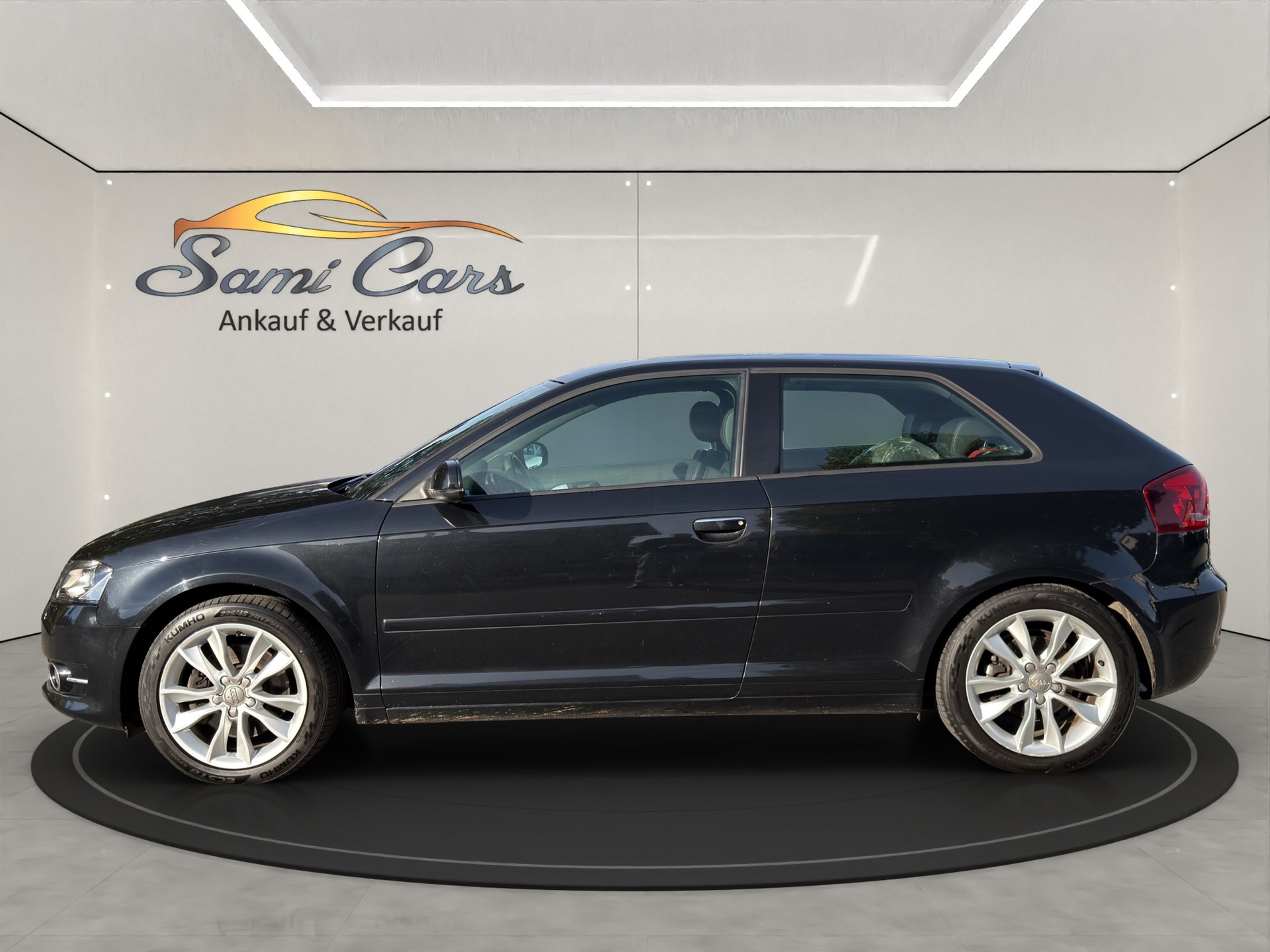 AUDI A3 2.0 TFSI Ambiente quattro S-tronic-showroom-element-3