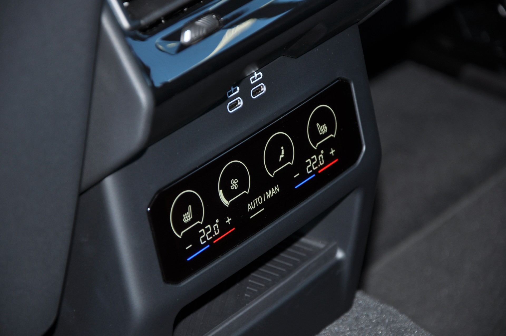 BMW 540d xDrive 48V M Sport Pro Steptronic-image-18