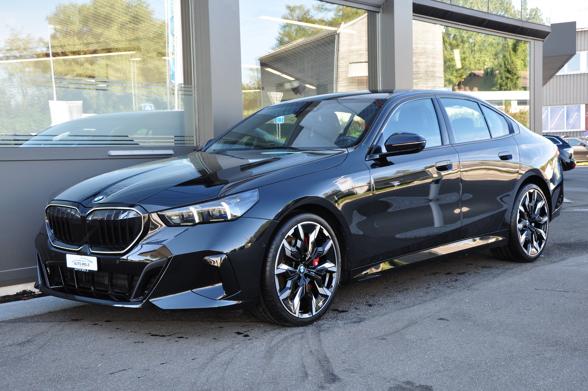 BMW 540d xDrive 48V M Sport Pro Steptronic-image-4