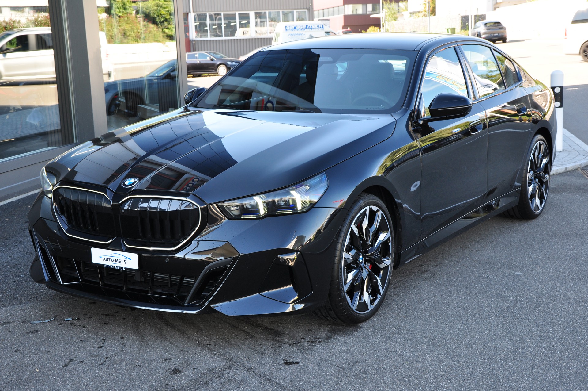 BMW 540d xDrive 48V M Sport Pro Steptronic-image-12