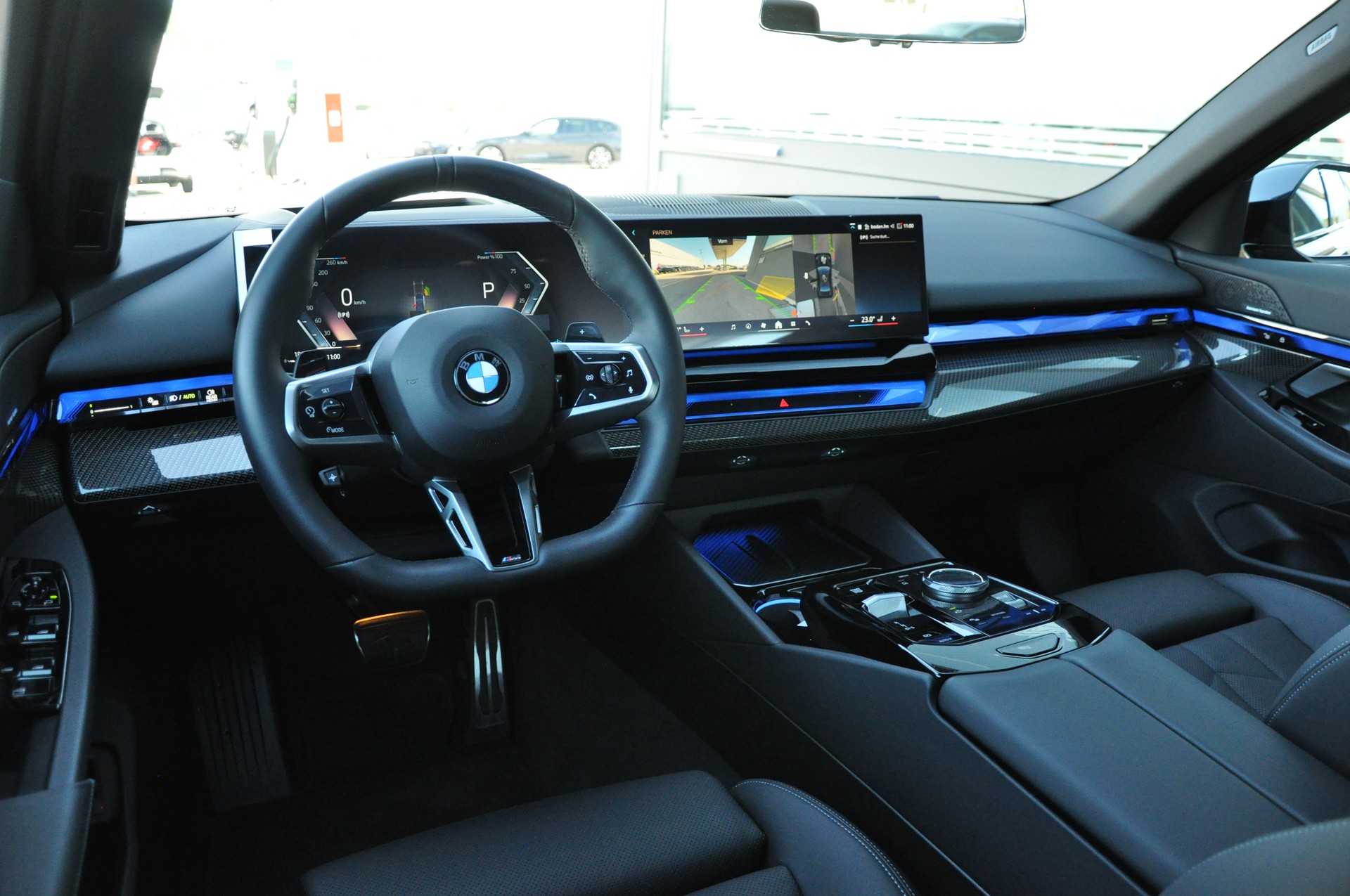 BMW 540d xDrive 48V M Sport Pro Steptronic-image-14