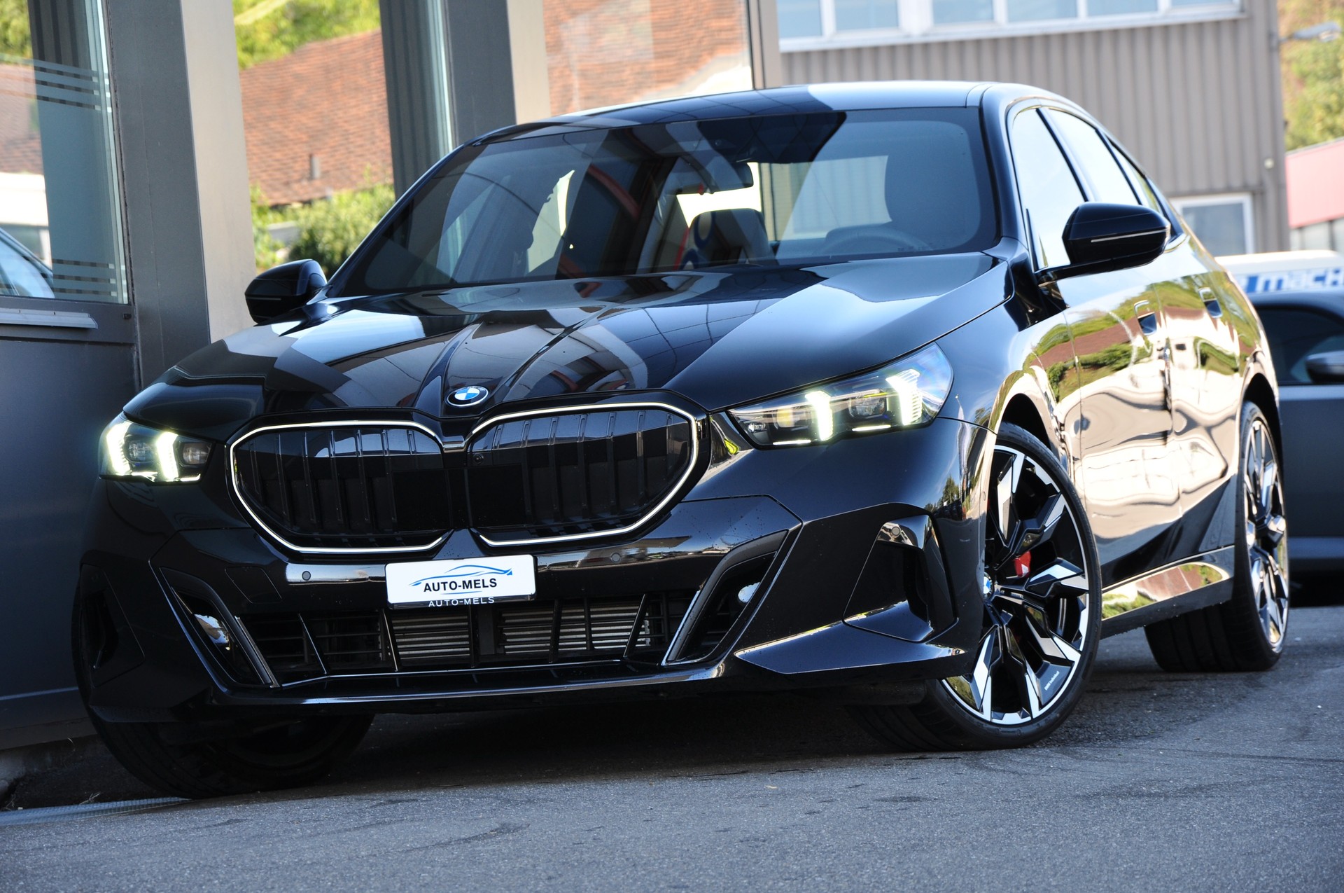 BMW 540d xDrive 48V M Sport Pro Steptronic-image-0