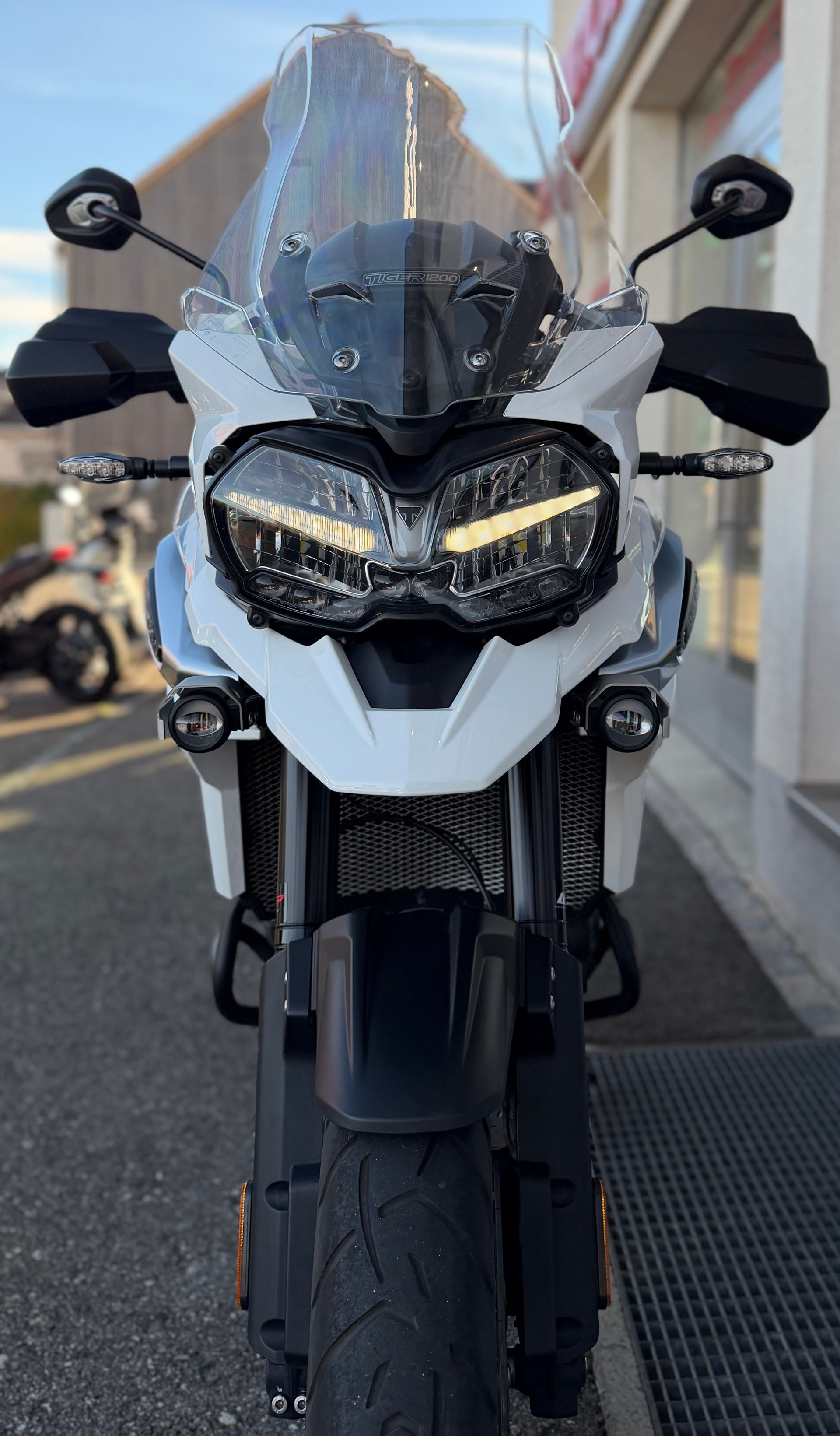 TRIUMPH Tiger 1200 XCa ABS-image-1