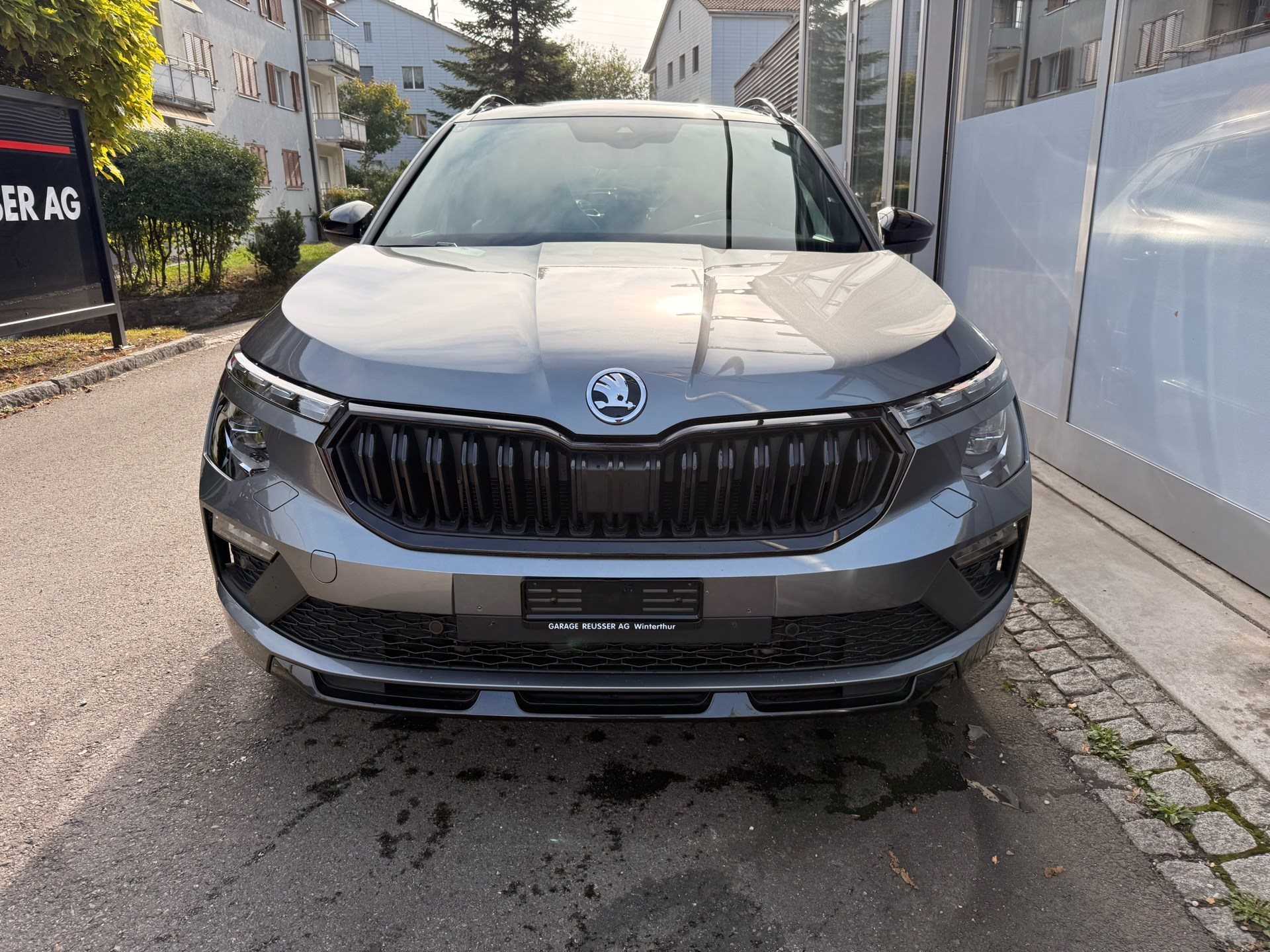 SKODA Kamiq 1.5 TSI MONTE CARLO *** ANHÄNGERKUPPLUNG & PANORAMDACH ***-showroom-element-1