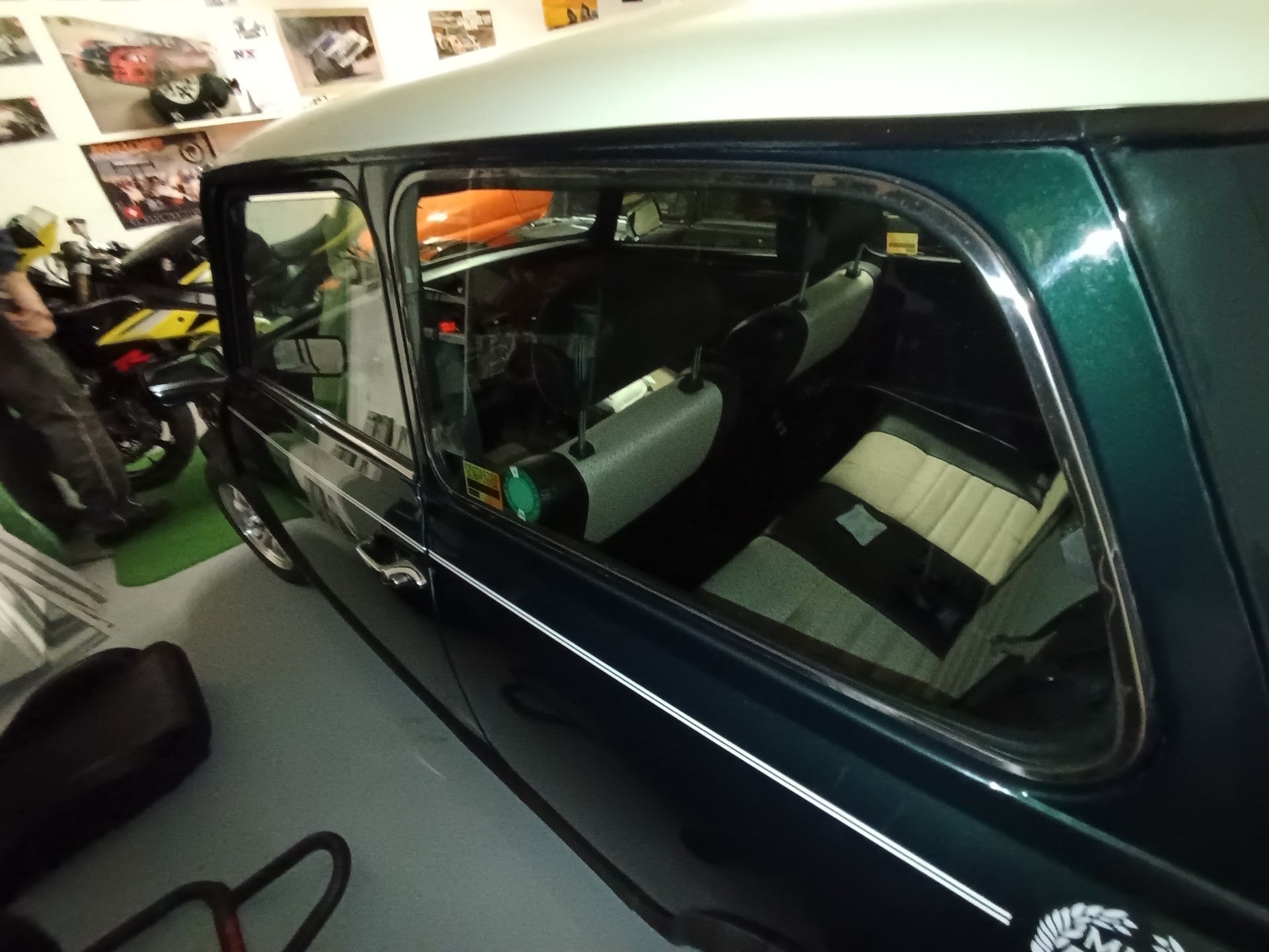 ROVER Mini Cooper 1.3i-image-8